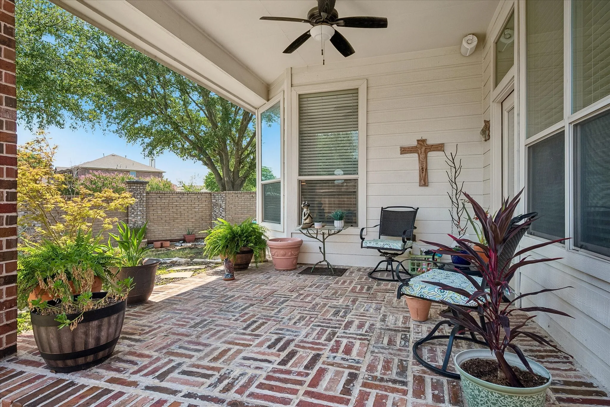 Single Family Residence For Sale in Collin County , 1911 Fairlake Drive, Wylie, Texas 75098, 3 Bedroom, 2 Bathroom, 2 Garage spaces, 2,298 Sqft, built in 2008, mls#21339300, Real Estate Agent in Wylie, Homes For Sale in Collin county, Homes For Sale in Wylie, Realtor in Wylie Texas, Real Estate Brokerage Independent Realty Texas, Luminita Cordes Realtor