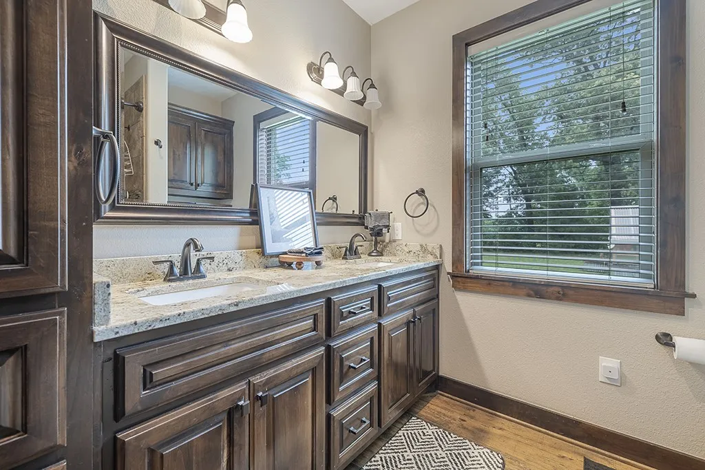 Single Family Residence For Sale in Cass County , 1408 Pine Wilderness Drive, Queen City, Texas 75572, 3 Bedrooms, 3 Bathrooms, 2 Garage spaces, 2,375 Sqft, built in 2016, Price $759,900, mls#21342208, Real Estate Agent in Queen City, Homes For Sale in Cass county, Homes For Sale in Queen City, Realtor in Queen City Texas, Real Estate Brokerage Independent Realty Texas, Luminita Cordes Realtor