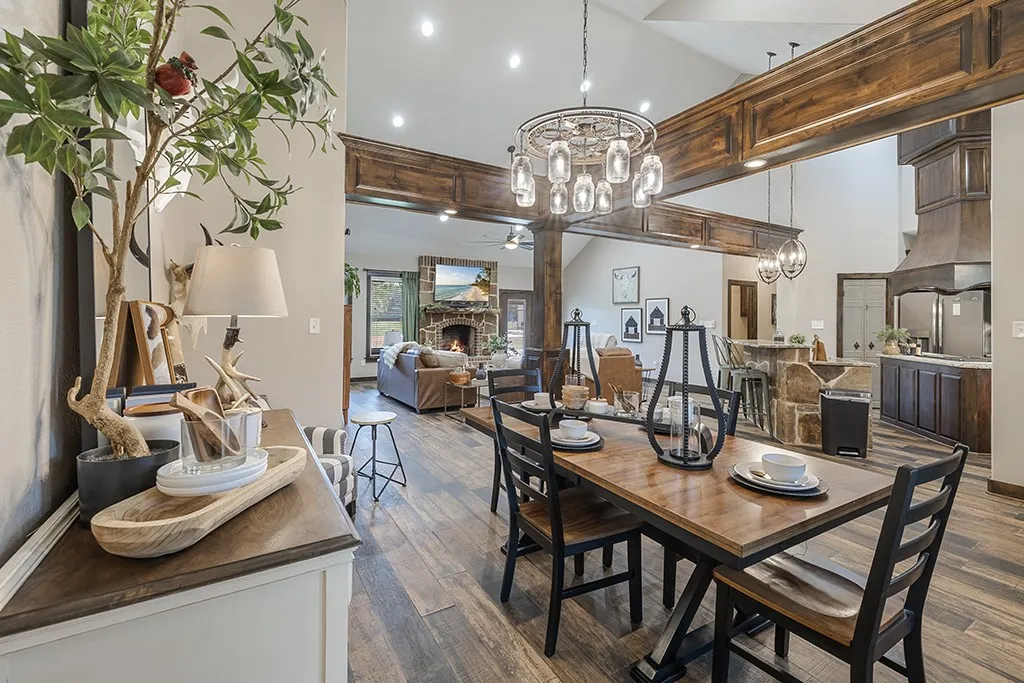 Single Family Residence For Sale in Cass County , 1408 Pine Wilderness Drive, Queen City, Texas 75572, 3 Bedrooms, 3 Bathrooms, 2 Garage spaces, 2,375 Sqft, built in 2016, Price $759,900, mls#21342208, Real Estate Agent in Queen City, Homes For Sale in Cass county, Homes For Sale in Queen City, Realtor in Queen City Texas, Real Estate Brokerage Independent Realty Texas, Luminita Cordes Realtor