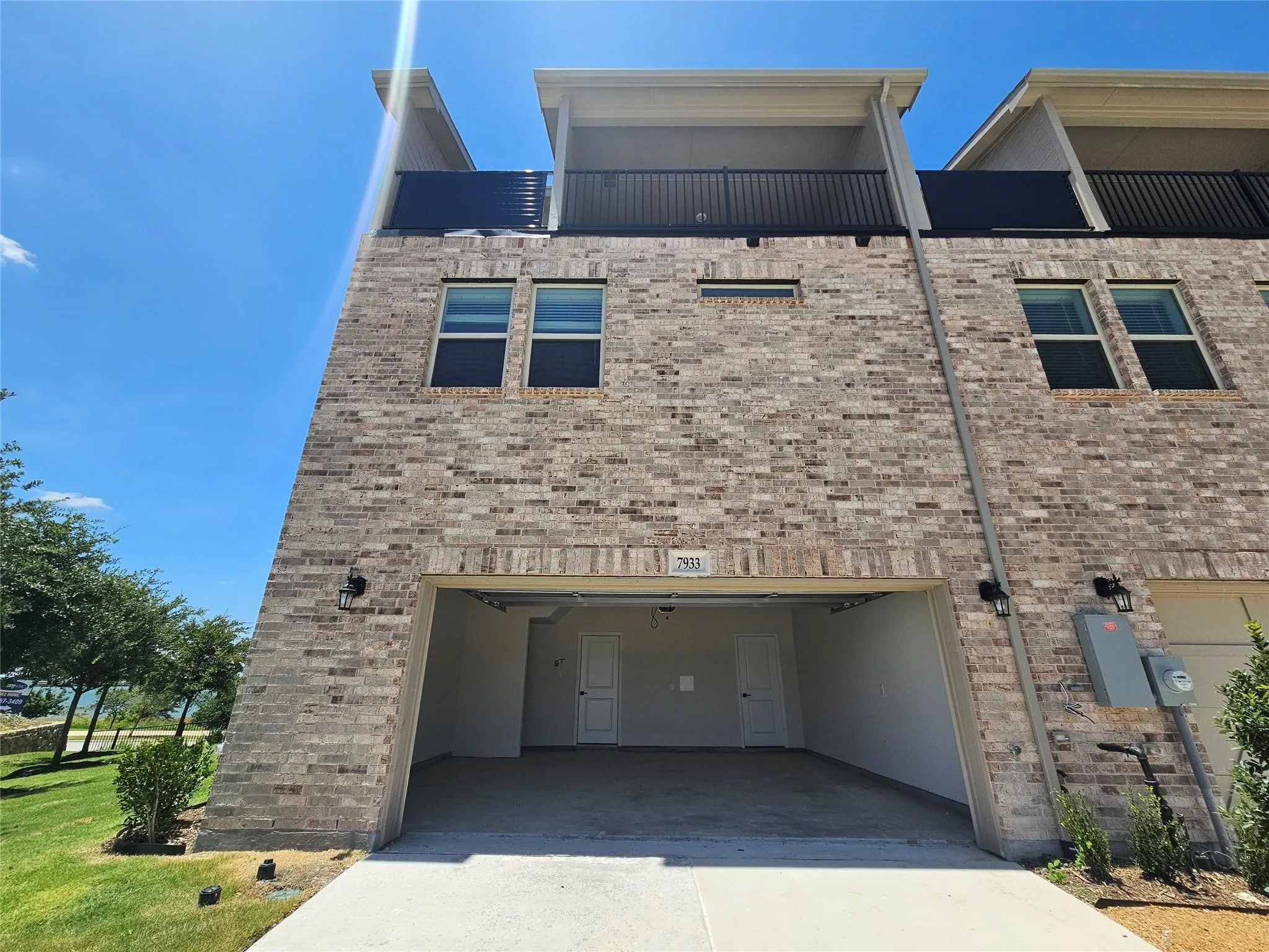 Single Family Residence For Rent in Rockwall County , 7933 Sunset Boulevard, Rowlett, Texas 75088, 4 Bedroom, 4 Bathroom, 2 Garage spaces, 2,492 Sqft, built in 2025, mls#21340743, Real Estate Agent in Rowlett, Homes For Rent in Rockwall county, Homes For Rent in Rowlett, Realtor in Rowlett Texas, Real Estate Brokerage Independent Realty Texas, Luminita Cordes Realtor