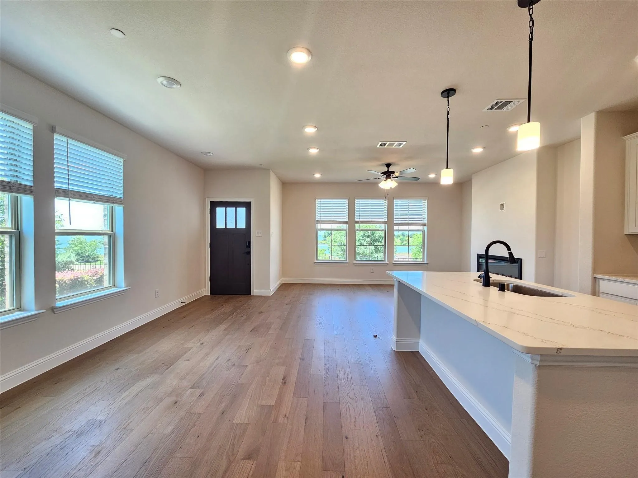 Single Family Residence For Rent in Rockwall County , 7933 Sunset Boulevard, Rowlett, Texas 75088, 4 Bedroom, 4 Bathroom, 2 Garage spaces, 2,492 Sqft, built in 2025, mls#21340743, Real Estate Agent in Rowlett, Homes For Rent in Rockwall county, Homes For Rent in Rowlett, Realtor in Rowlett Texas, Real Estate Brokerage Independent Realty Texas, Luminita Cordes Realtor