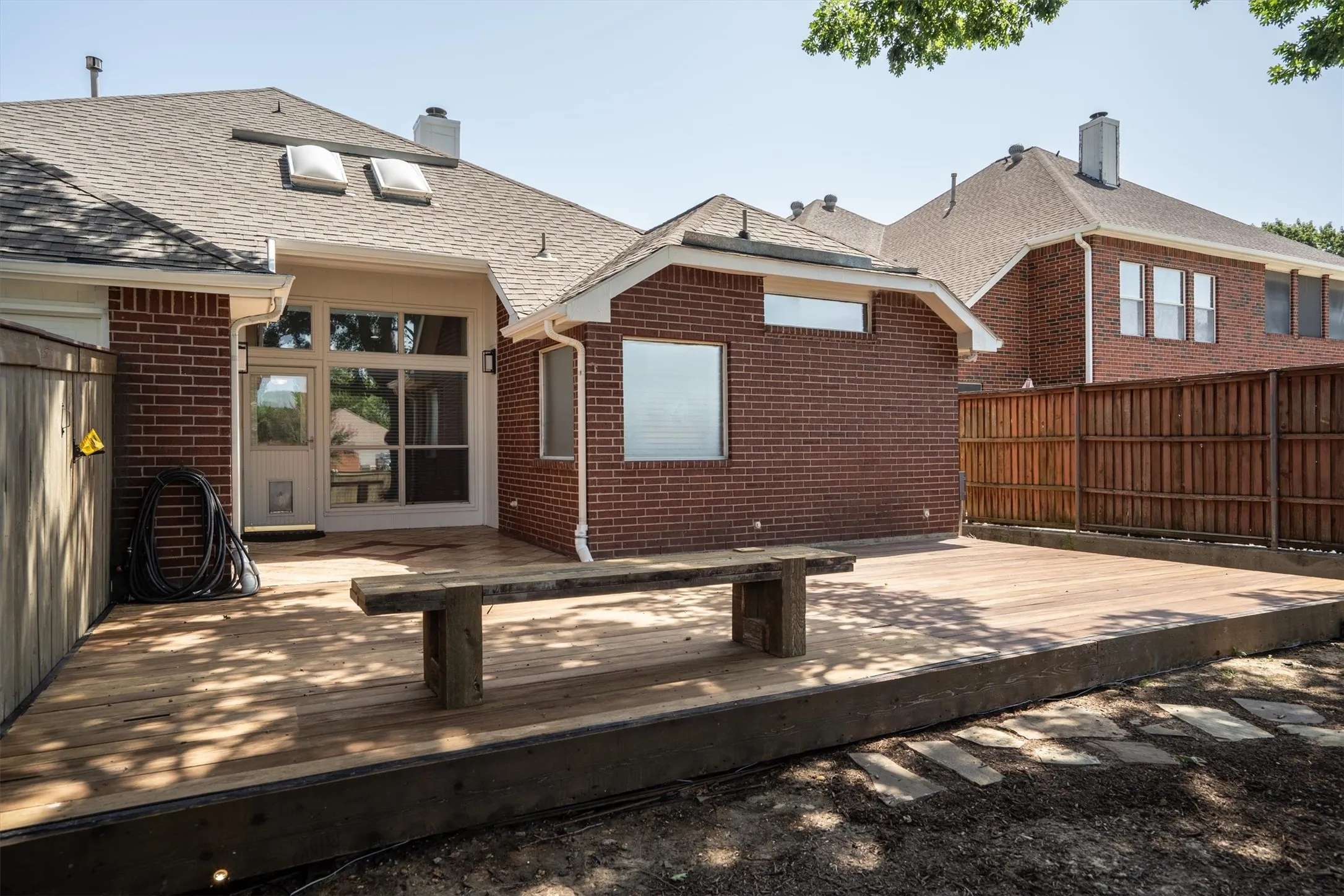 Single Family Residence For Rent in Denton County , 1324 Winnipeg Drive, Lewisville, Texas 75077, 4 Bedroom, 3 Bathroom, 2 Garage spaces, 2,569 Sqft, built in 1996, mls#21339706, Real Estate Agent in Lewisville, Homes For Rent in Denton county, Homes For Rent in Lewisville, Realtor in Lewisville Texas, Real Estate Brokerage Independent Realty Texas, Luminita Cordes Realtor