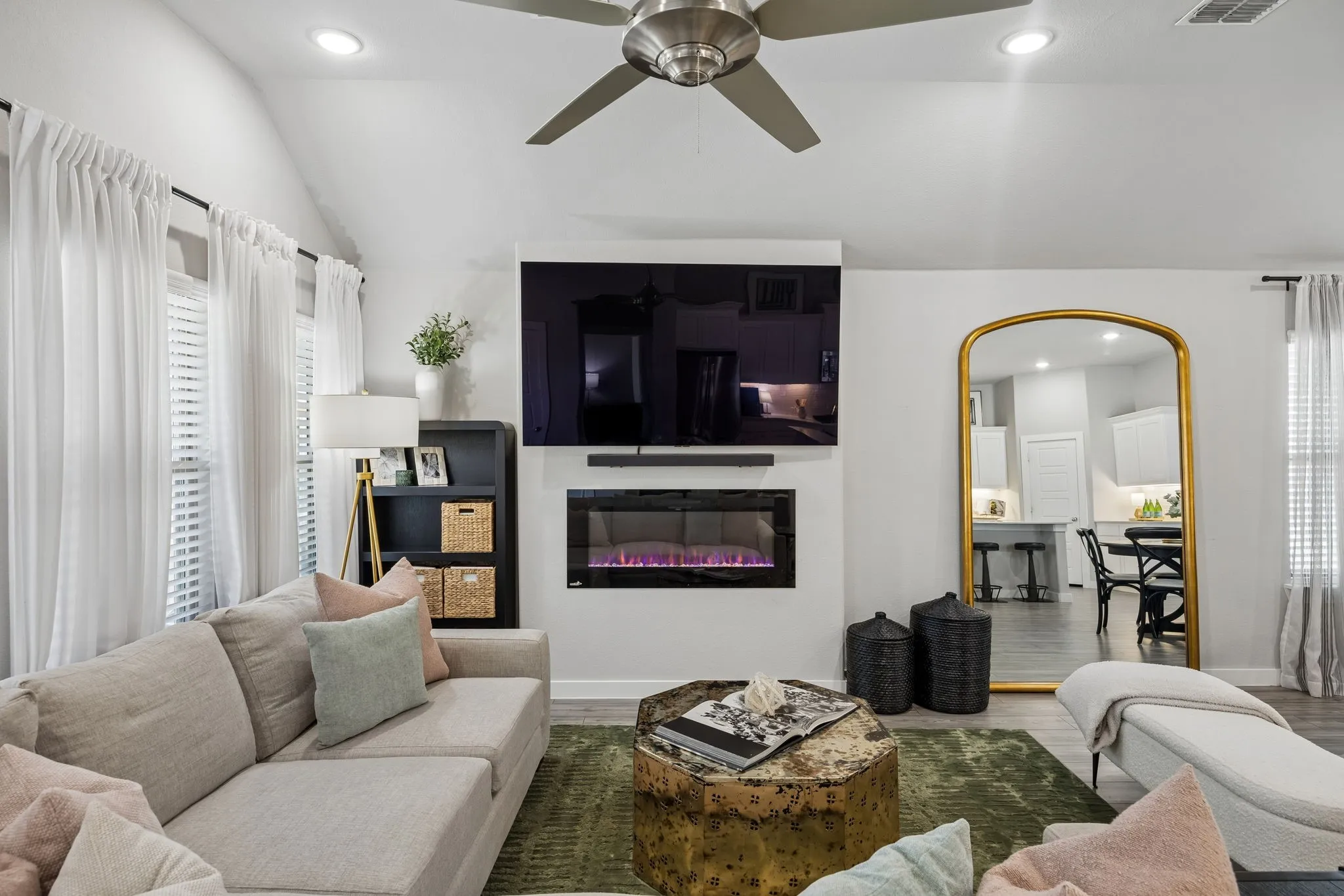 Single Family Residence For Sale in Collin County , 1505 Wayback Drive, Celina, Texas 75009, 4 Bedroom, 2 Bathroom, 2 Garage spaces, 1,878 Sqft, built in 2022, mls#21341806, Real Estate Agent in Celina, Homes For Sale in Collin county, Homes For Sale in Celina, Realtor in Celina Texas, Real Estate Brokerage Independent Realty Texas, Luminita Cordes Realtor