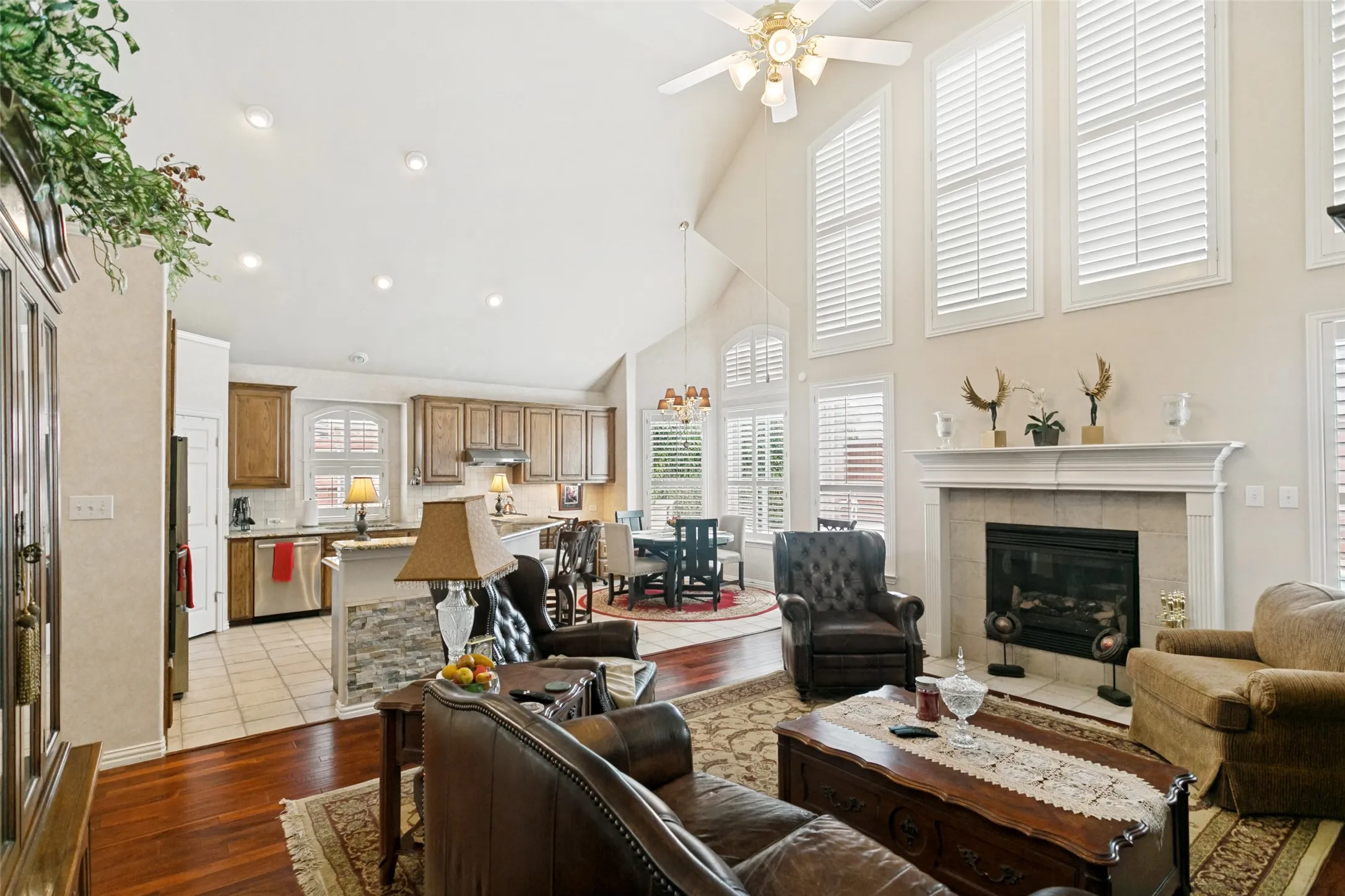 Single Family Residence For Sale in Collin County , 8708 Winter Wood Court, Plano, Texas 75024, 5 Bedroom, 4 Bathroom, 2 Garage spaces, 3,434 Sqft, built in 2000, mls#21341976, Real Estate Agent in Plano, Homes For Sale in Collin county, Homes For Sale in Plano, Realtor in Plano Texas, Real Estate Brokerage Independent Realty Texas, Luminita Cordes Realtor