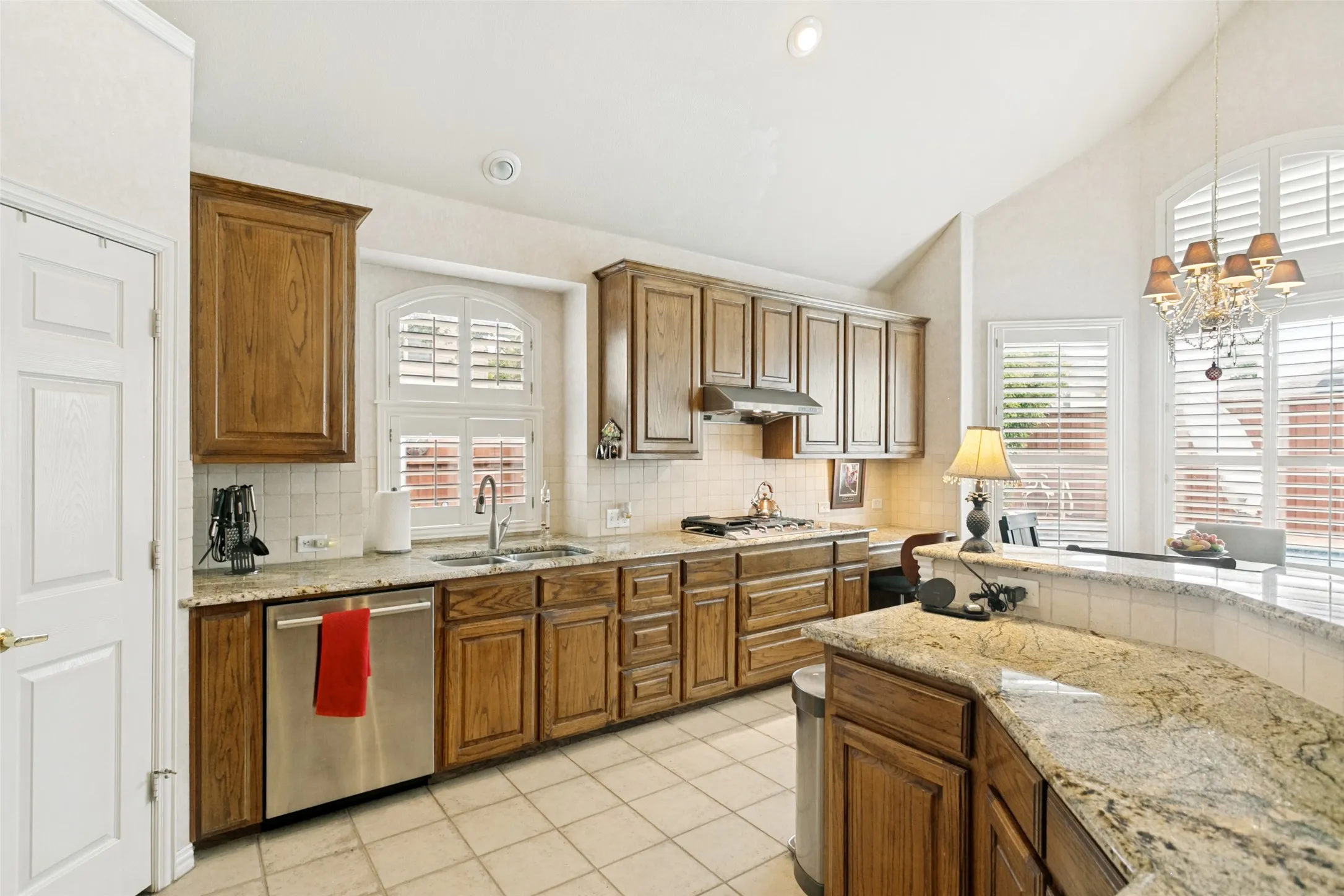 Single Family Residence For Sale in Collin County , 8708 Winter Wood Court, Plano, Texas 75024, 5 Bedroom, 4 Bathroom, 2 Garage spaces, 3,434 Sqft, built in 2000, mls#21341976, Real Estate Agent in Plano, Homes For Sale in Collin county, Homes For Sale in Plano, Realtor in Plano Texas, Real Estate Brokerage Independent Realty Texas, Luminita Cordes Realtor
