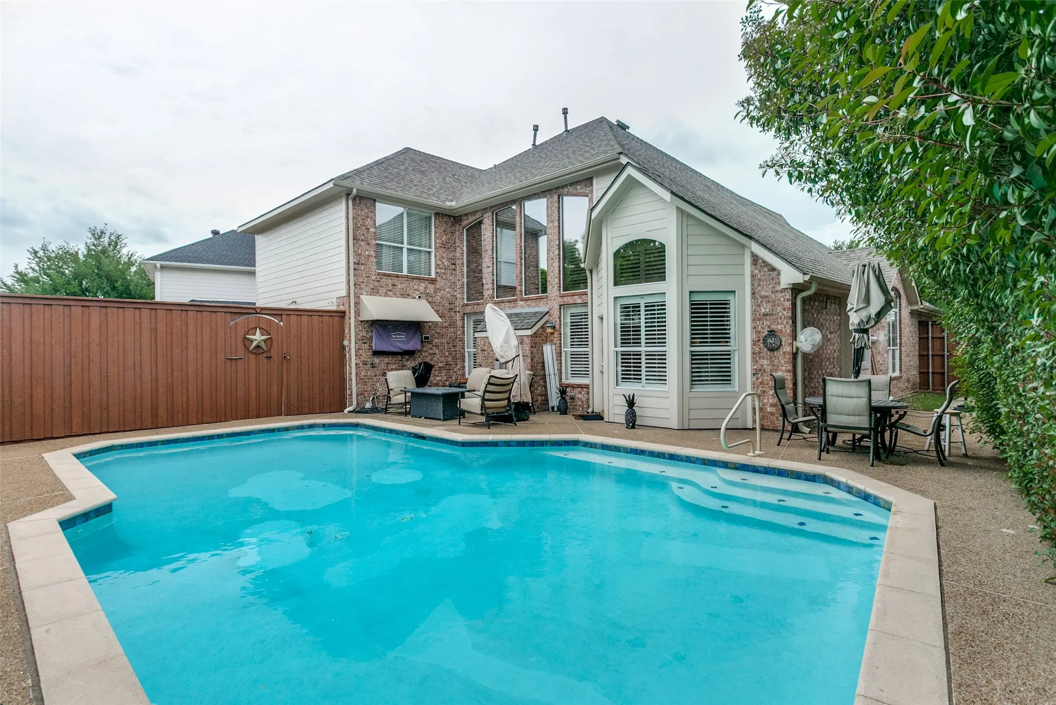 Single Family Residence For Sale in Collin County , 8708 Winter Wood Court, Plano, Texas 75024, 5 Bedroom, 4 Bathroom, 2 Garage spaces, 3,434 Sqft, built in 2000, mls#21341976, Real Estate Agent in Plano, Homes For Sale in Collin county, Homes For Sale in Plano, Realtor in Plano Texas, Real Estate Brokerage Independent Realty Texas, Luminita Cordes Realtor