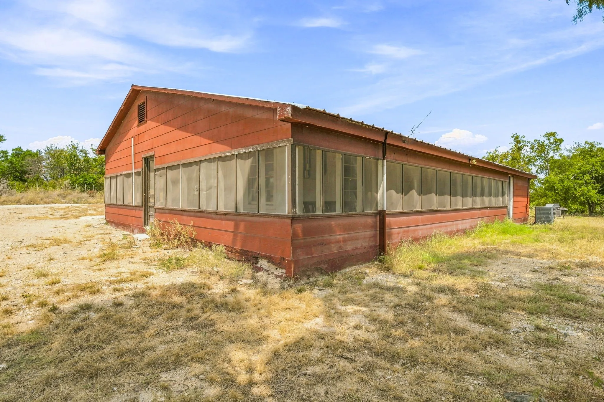 Ranch For Sale in Comanche County , 2401 County Road 382, Carlton, Texas 76436, 0, 0, Garage spaces, 0 Sqft, built in 1945, mls#21341176, Real Estate Agent in Carlton, Homes For Sale in Comanche county, Homes For Sale in Carlton, Realtor in Carlton Texas, Real Estate Brokerage Independent Realty Texas, Luminita Cordes Realtor