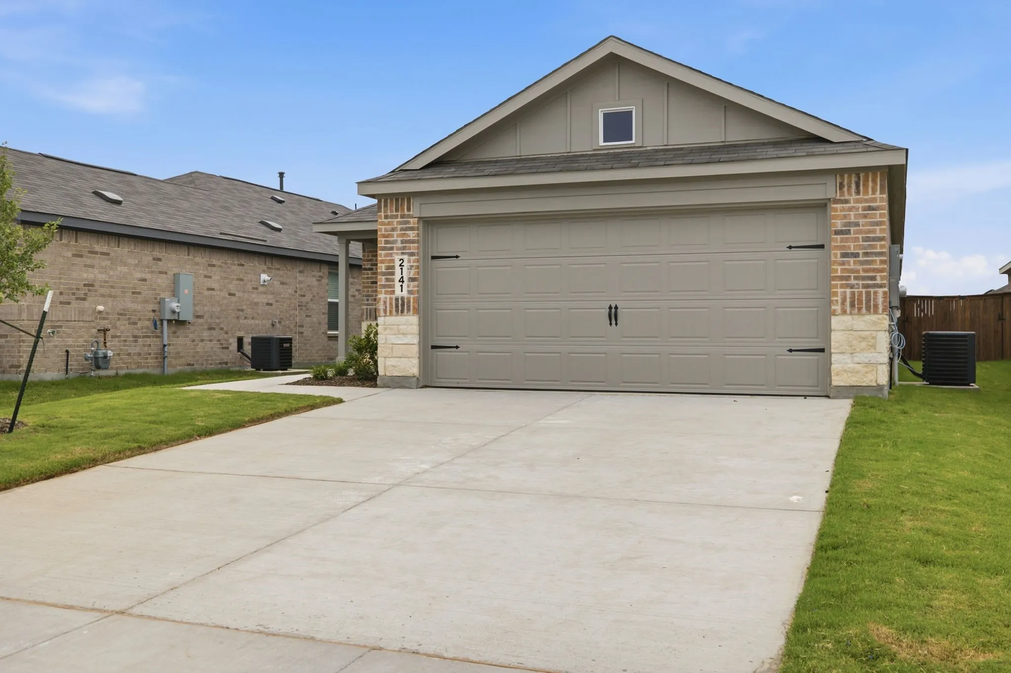 Single Family Residence For Rent in Johnson County , 2141 Jesse James Lane, Joshua, Texas 76058, 4 Bedroom, 2 Bathroom, 2 Garage spaces, 1,656 Sqft, built in 2026, mls#21340388, Real Estate Agent in Joshua, Homes For Rent in Johnson county, Homes For Rent in Joshua, Realtor in Joshua Texas, Real Estate Brokerage Independent Realty Texas, Luminita Cordes Realtor