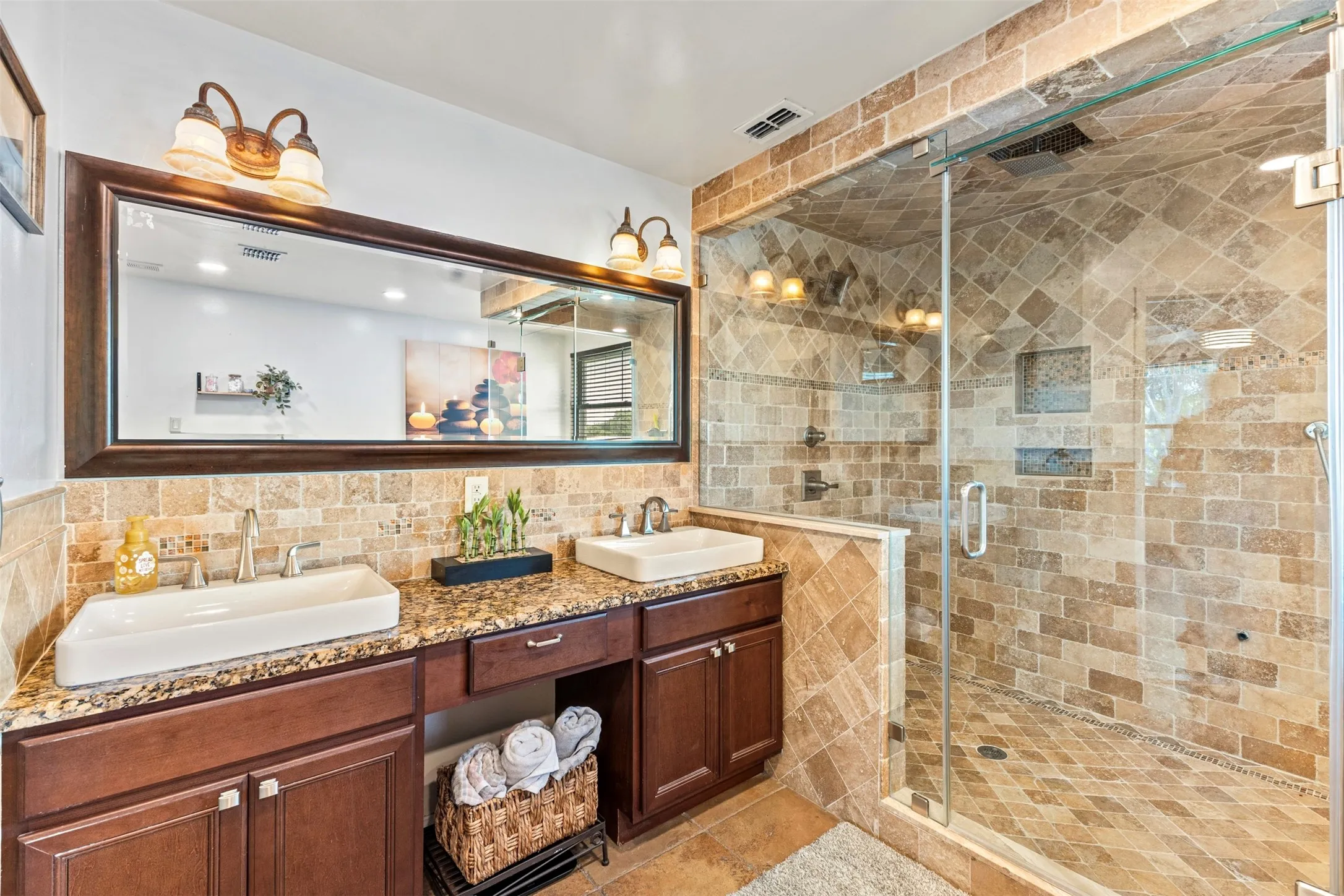 Single Family Residence For Sale in Collin County , 2924 Jamestown Drive, Wylie, Texas 75098, 4 Bedroom, 3 Bathroom, 2 Garage spaces, 2,785 Sqft, built in 2003, mls#21340858, Real Estate Agent in Wylie, Homes For Sale in Collin county, Homes For Sale in Wylie, Realtor in Wylie Texas, Real Estate Brokerage Independent Realty Texas, Luminita Cordes Realtor