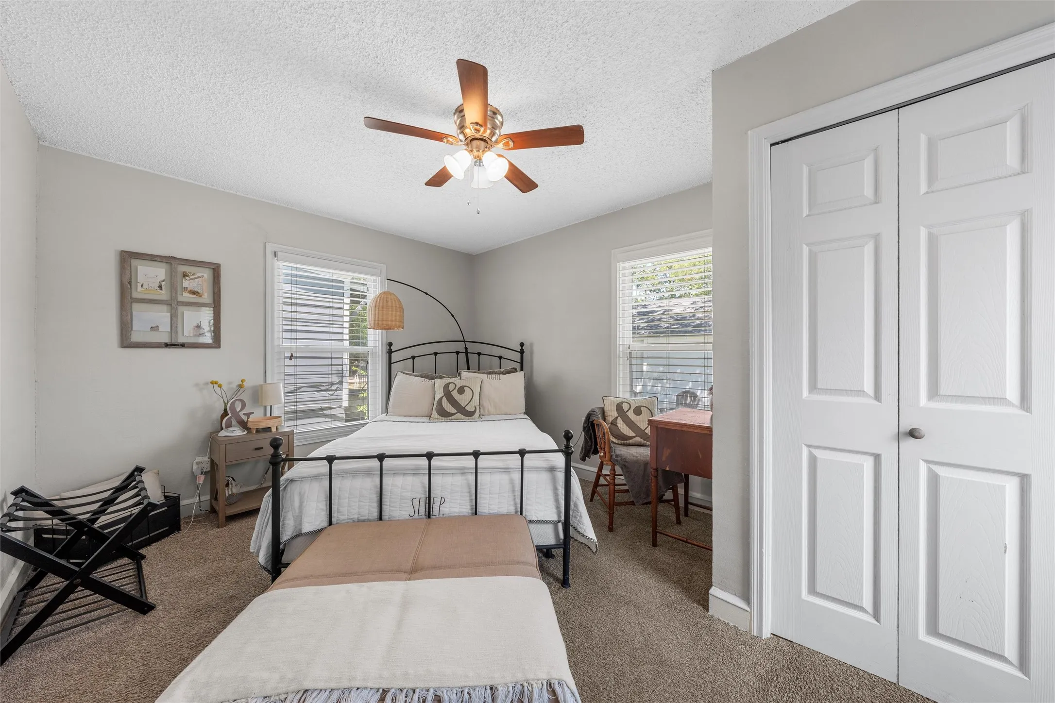 Single Family Residence For Sale in Mc Lennan County , 2701 Herring Avenue, Waco, Texas 76708, 3 Bedroom, 1 Bathroom, 1 Garage spaces, 1,082 Sqft, built in 1949, mls#21340692, Real Estate Agent in Waco, Homes For Sale in Mc Lennan county, Homes For Sale in Waco, Realtor in Waco Texas, Real Estate Brokerage Independent Realty Texas, Luminita Cordes Realtor