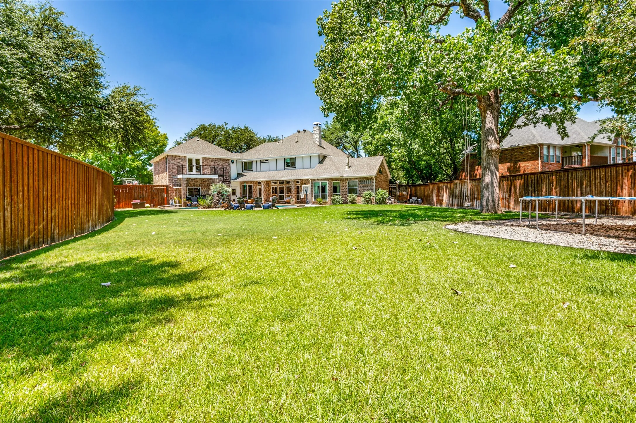 Single Family Residence For Sale in Dallas County , 261 Candlelight Cove, Coppell, Texas 75019, 6 Bedroom, 6 Bathroom, 3 Garage spaces, 5,091 Sqft, built in 1994, mls#21342193, Real Estate Agent in Coppell, Homes For Sale in Dallas county, Homes For Sale in Coppell, Realtor in Coppell Texas, Real Estate Brokerage Independent Realty Texas, Luminita Cordes Realtor