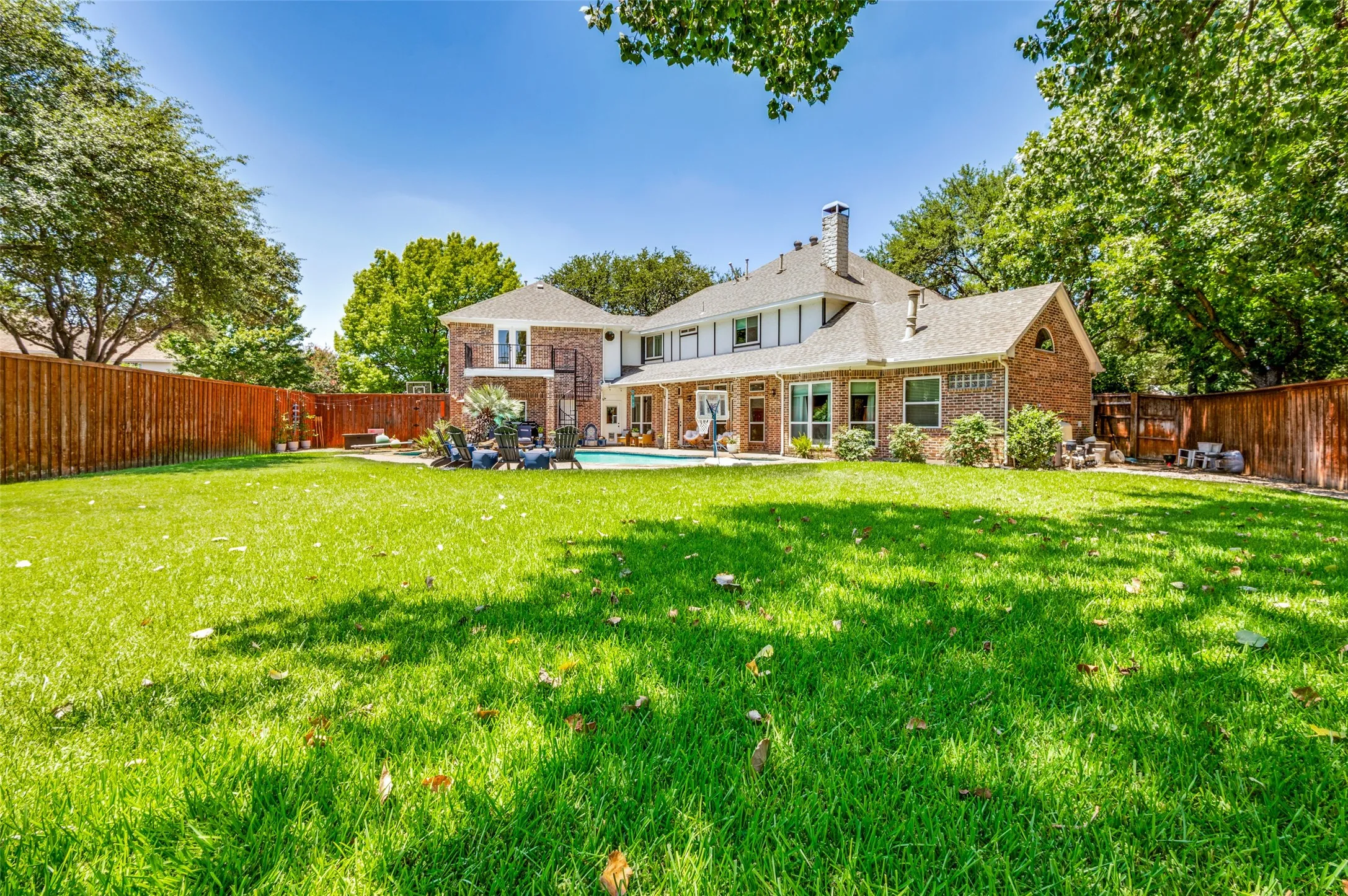 Single Family Residence For Sale in Dallas County , 261 Candlelight Cove, Coppell, Texas 75019, 6 Bedroom, 6 Bathroom, 3 Garage spaces, 5,091 Sqft, built in 1994, mls#21342193, Real Estate Agent in Coppell, Homes For Sale in Dallas county, Homes For Sale in Coppell, Realtor in Coppell Texas, Real Estate Brokerage Independent Realty Texas, Luminita Cordes Realtor