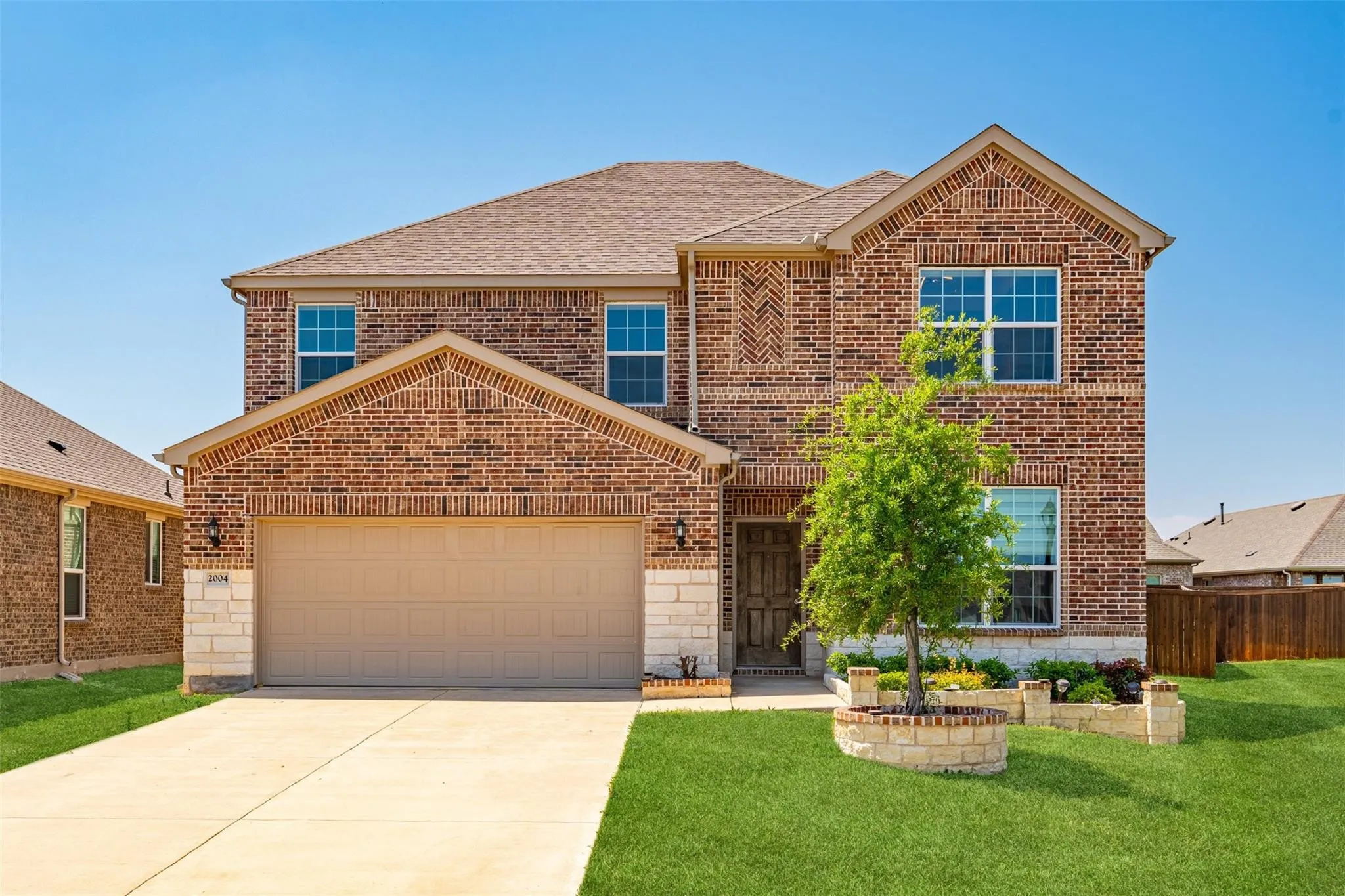 Single Family Residence For Rent in Collin County , 2004 Robert Street, Anna, Texas 75409, 5 Bedrooms, 3 Bathrooms, 2 Garage spaces, 2,491 Sqft, built in 2022, Price $3,000, mls#21340445, Real Estate Agent in Anna, Homes For Rent in Collin county, Homes For Rent in Anna, Realtor in Anna Texas, Real Estate Brokerage Independent Realty Texas, Luminita Cordes Realtor