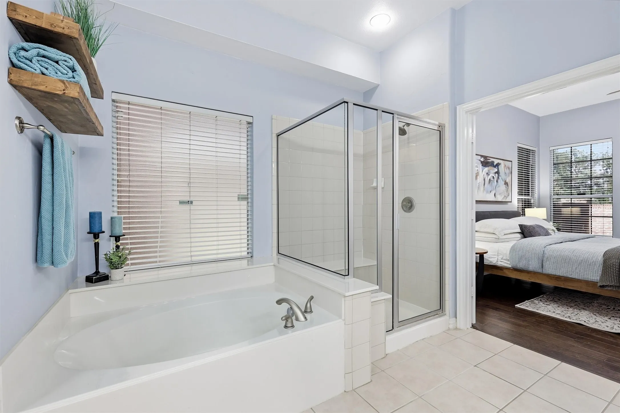 Single Family Residence For Sale in Denton County , 8912 Wyatt Circle, Lantana, Texas 76226, 5 Bedroom, 4 Bathroom, 2 Garage spaces, 3,688 Sqft, built in 2004, mls#21332567, Real Estate Agent in Lantana, Homes For Sale in Denton county, Homes For Sale in Lantana, Realtor in Lantana Texas, Real Estate Brokerage Independent Realty Texas, Luminita Cordes Realtor