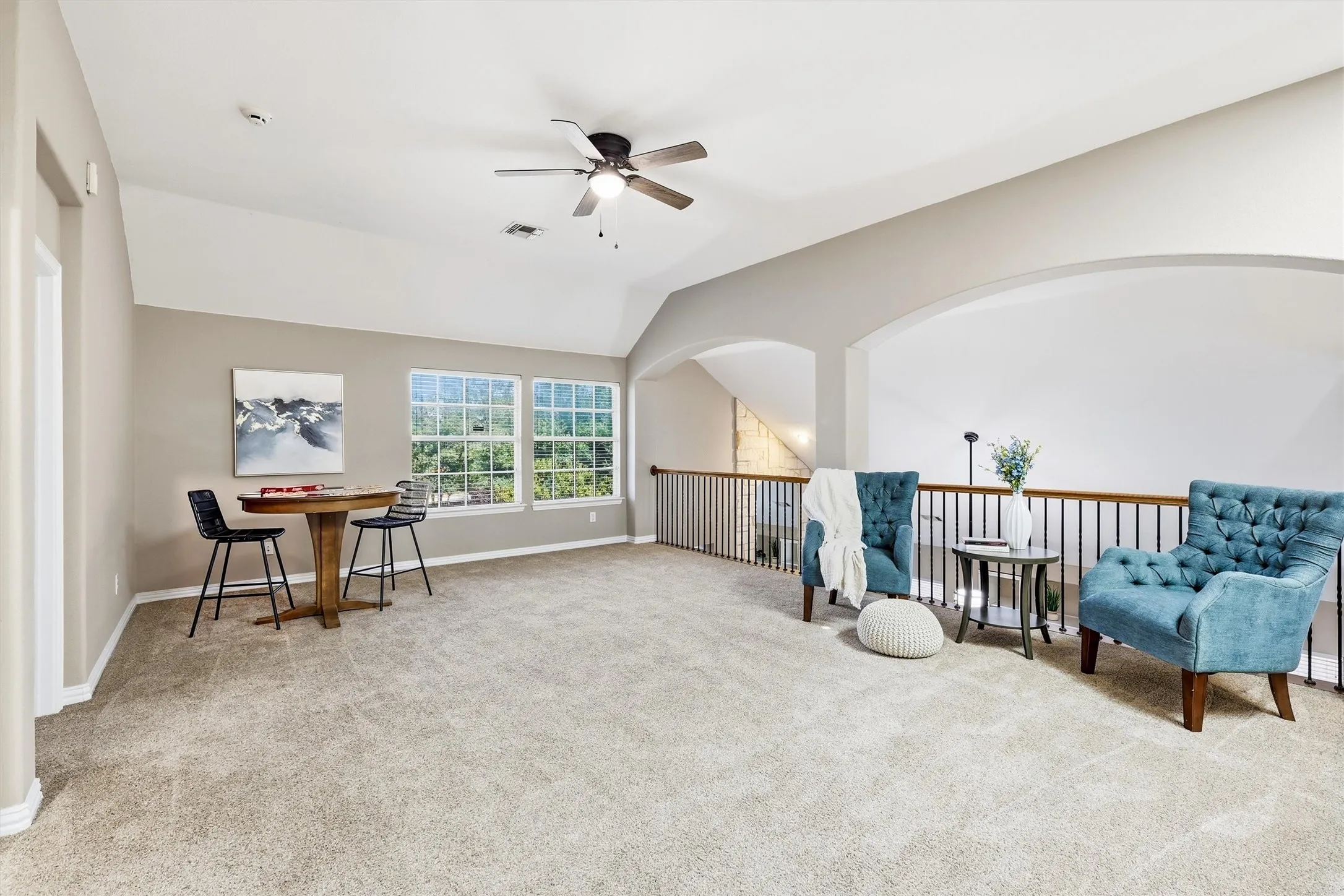 Single Family Residence For Sale in Denton County , 8912 Wyatt Circle, Lantana, Texas 76226, 5 Bedroom, 4 Bathroom, 2 Garage spaces, 3,688 Sqft, built in 2004, mls#21332567, Real Estate Agent in Lantana, Homes For Sale in Denton county, Homes For Sale in Lantana, Realtor in Lantana Texas, Real Estate Brokerage Independent Realty Texas, Luminita Cordes Realtor
