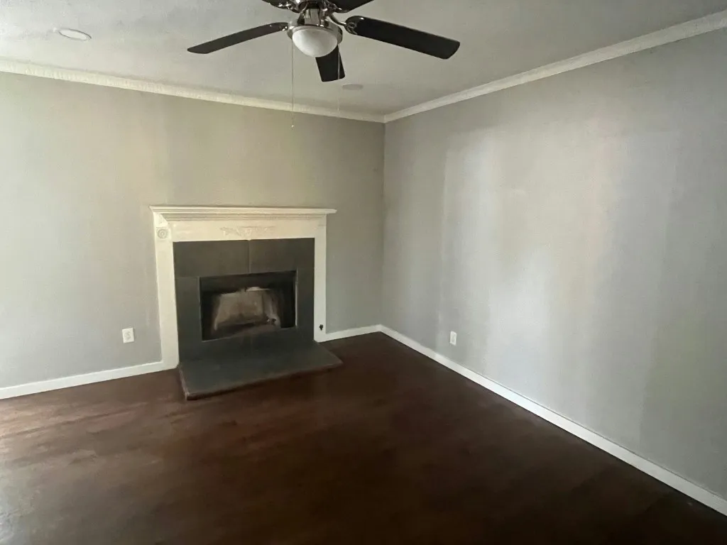 Single Family Residence For Sale in Dallas County , 3250 Highland Woods Circle, Dallas, Texas 75241, 3 Bedroom, 2 Bathroom, 1 Garage spaces, 1,123 Sqft, built in 1963, mls#21342249, Real Estate Agent in Dallas, Homes For Sale in Dallas county, Homes For Sale in Dallas, Realtor in Dallas Texas, Real Estate Brokerage Independent Realty Texas, Luminita Cordes Realtor