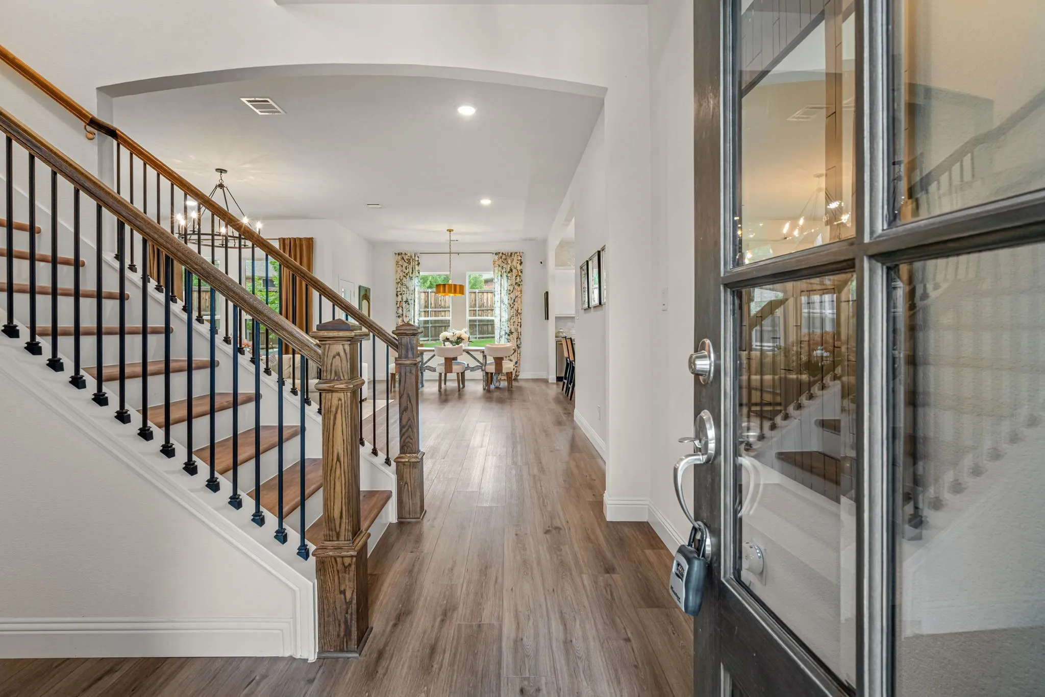 Single Family Residence For Sale in Tarrant County , 602 Sterling Drive, Benbrook, Texas 76126, 4 Bedroom, 3 Bathroom, 2 Garage spaces, 2,713 Sqft, built in 2023, mls#21339787, Real Estate Agent in Benbrook, Homes For Sale in Tarrant county, Homes For Sale in Benbrook, Realtor in Benbrook Texas, Real Estate Brokerage Independent Realty Texas, Luminita Cordes Realtor