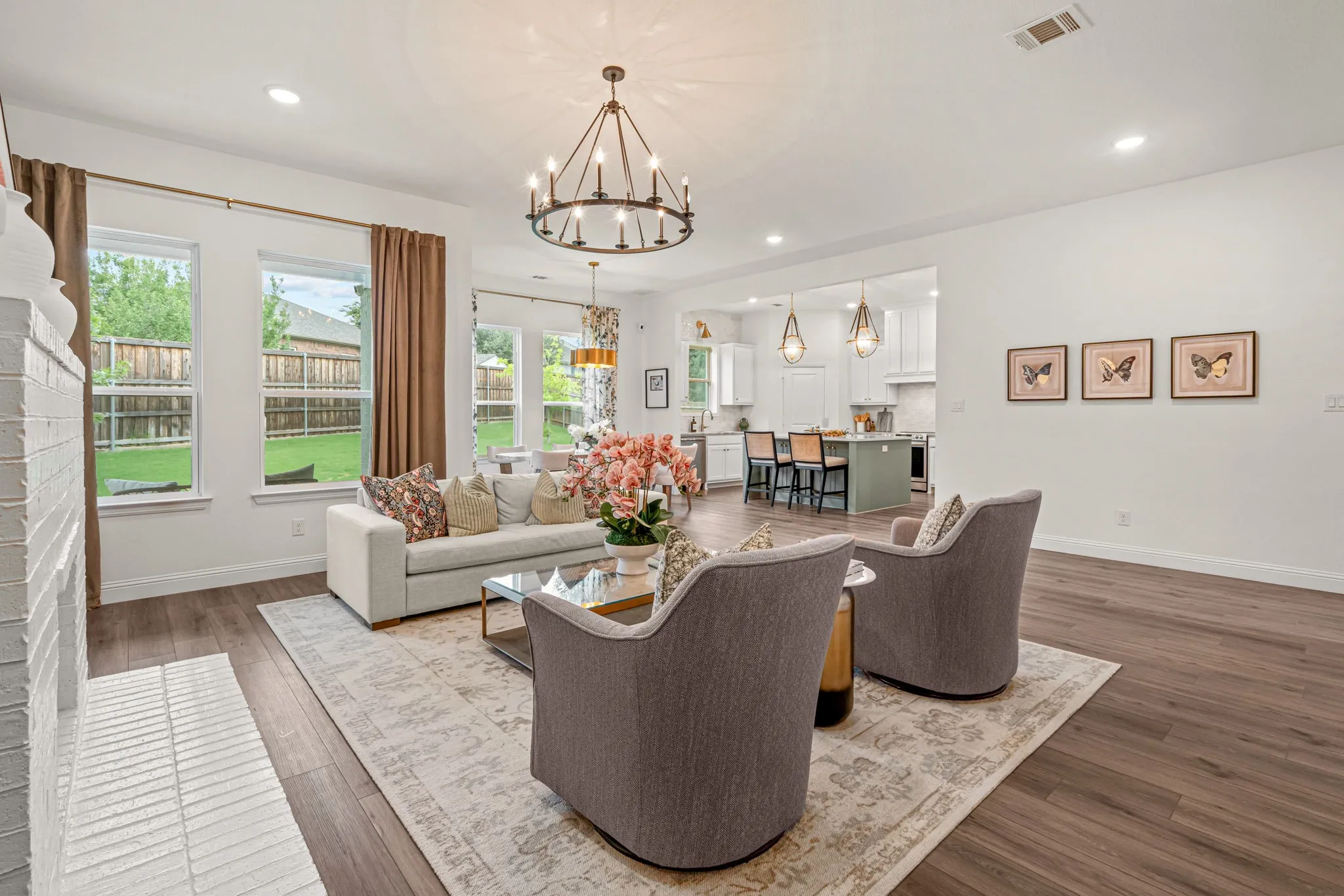 Single Family Residence For Sale in Tarrant County , 602 Sterling Drive, Benbrook, Texas 76126, 4 Bedroom, 3 Bathroom, 2 Garage spaces, 2,713 Sqft, built in 2023, mls#21339787, Real Estate Agent in Benbrook, Homes For Sale in Tarrant county, Homes For Sale in Benbrook, Realtor in Benbrook Texas, Real Estate Brokerage Independent Realty Texas, Luminita Cordes Realtor