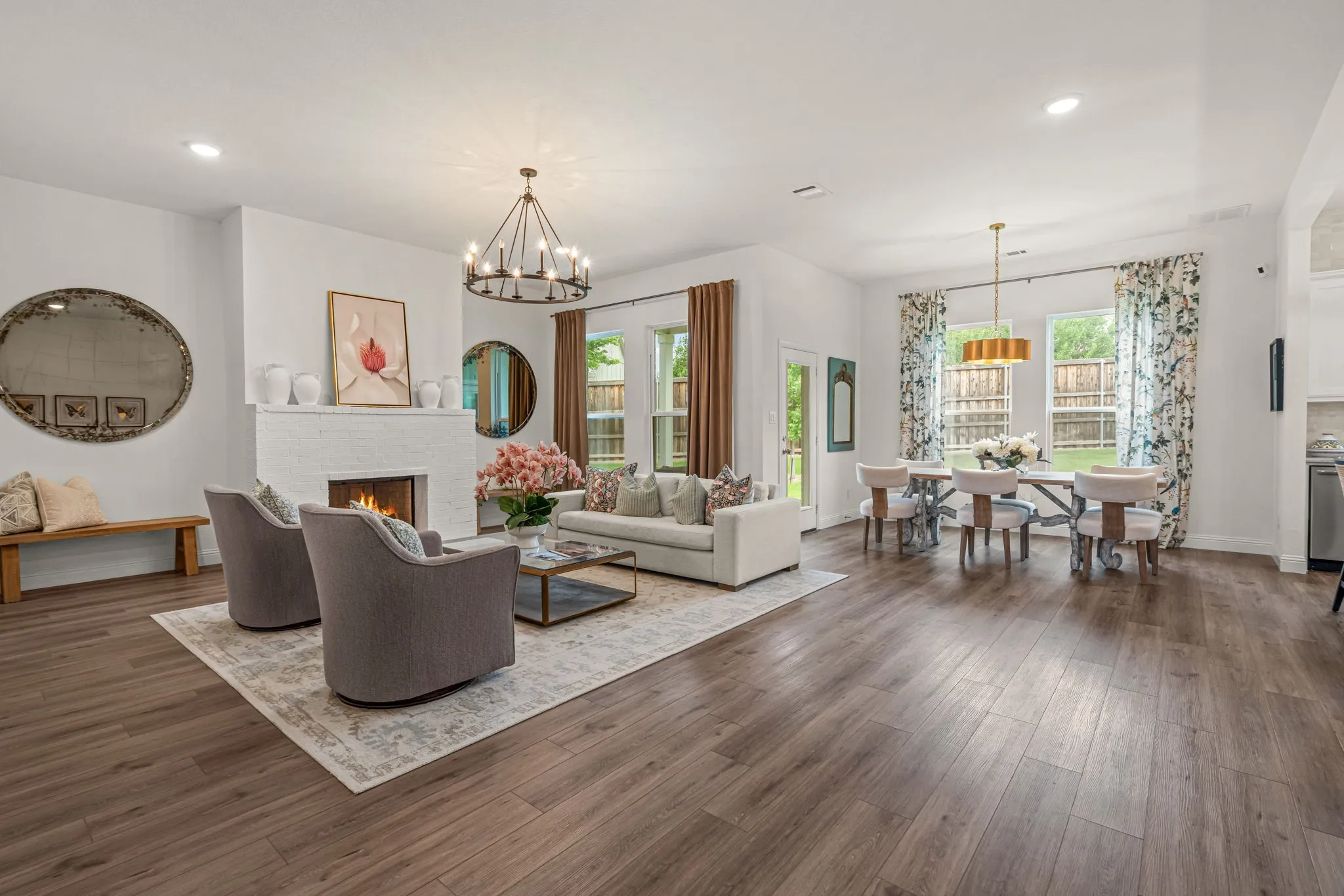 Single Family Residence For Sale in Tarrant County , 602 Sterling Drive, Benbrook, Texas 76126, 4 Bedroom, 3 Bathroom, 2 Garage spaces, 2,713 Sqft, built in 2023, mls#21339787, Real Estate Agent in Benbrook, Homes For Sale in Tarrant county, Homes For Sale in Benbrook, Realtor in Benbrook Texas, Real Estate Brokerage Independent Realty Texas, Luminita Cordes Realtor
