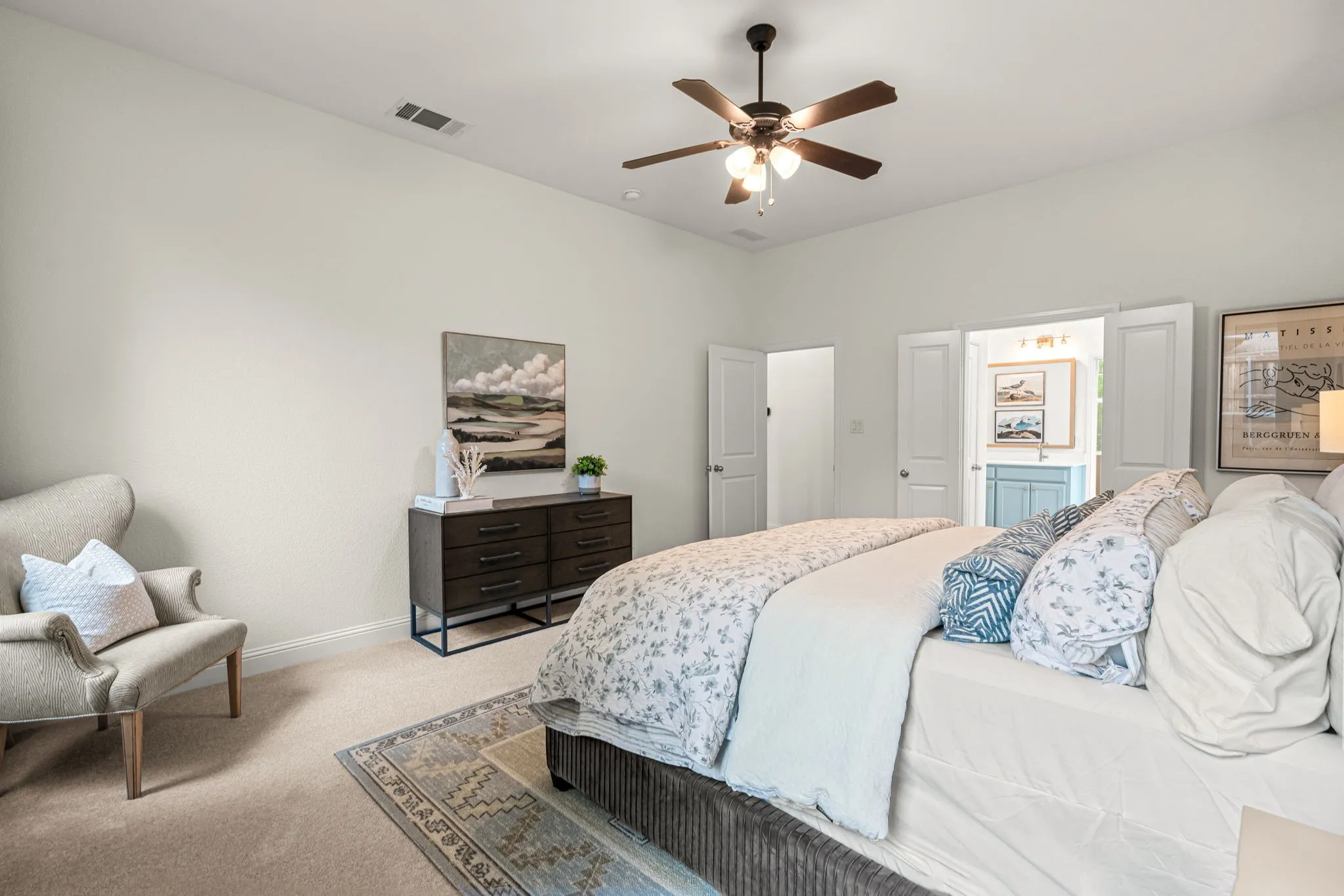 Single Family Residence For Sale in Tarrant County , 602 Sterling Drive, Benbrook, Texas 76126, 4 Bedroom, 3 Bathroom, 2 Garage spaces, 2,713 Sqft, built in 2023, mls#21339787, Real Estate Agent in Benbrook, Homes For Sale in Tarrant county, Homes For Sale in Benbrook, Realtor in Benbrook Texas, Real Estate Brokerage Independent Realty Texas, Luminita Cordes Realtor