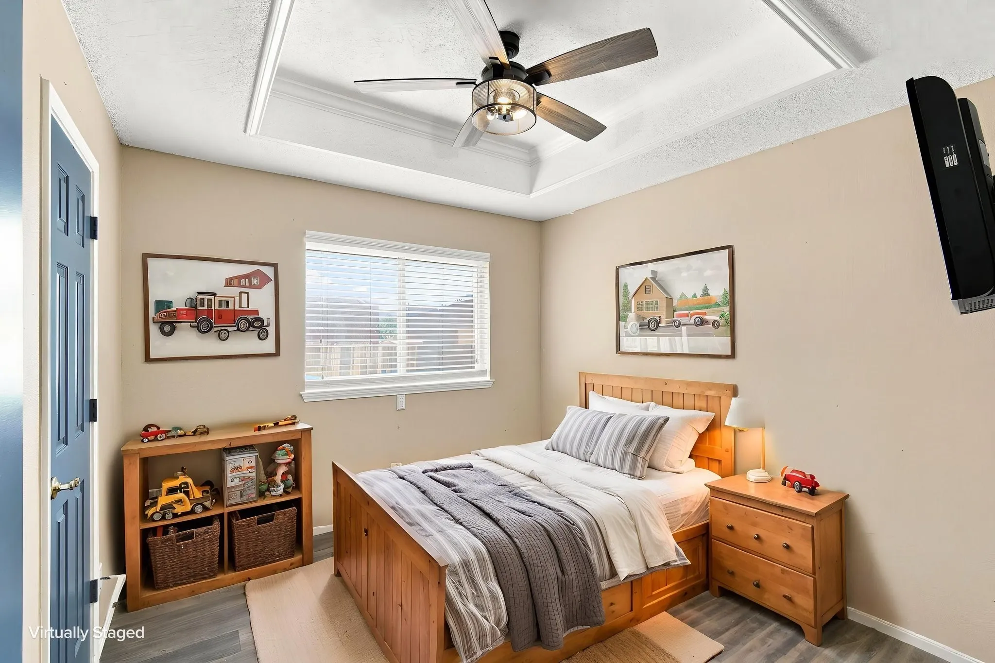 Single Family Residence For Sale in Dallas County , 1121 The Meadows Parkway, De Soto, Texas 75115, 3 Bedroom, 2 Bathroom, 2 Garage spaces, 2,122 Sqft, built in 1987, mls#21342109, Real Estate Agent in De Soto, Homes For Sale in Dallas county, Homes For Sale in De Soto, Realtor in De Soto Texas, Real Estate Brokerage Independent Realty Texas, Luminita Cordes Realtor