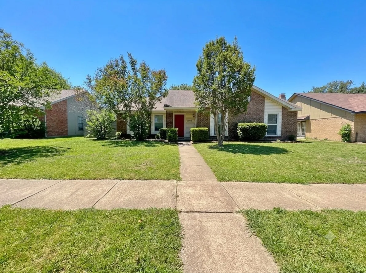 Single Family Residence For Rent in Collin County , 1308 Mistywood Lane, Allen, Texas 75002, 4 Bedroom, 3 Bathroom, Garage spaces, 1,935 Sqft, built in 1984, mls#21342256, Real Estate Agent in Allen, Homes For Rent in Collin county, Homes For Rent in Allen, Realtor in Allen Texas, Real Estate Brokerage Independent Realty Texas, Luminita Cordes Realtor