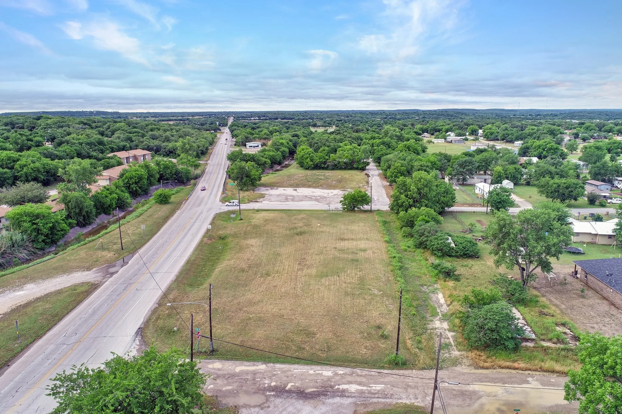 Unimproved Land For Sale in Palo Pinto County , TBD S Oak Ave, Mineral Wells, Texas 76067, 0, 0, Garage spaces, 0 Sqft, built in 0, Price $52,500, mls#21342271, Real Estate Agent in Mineral Wells, Homes For Sale in Palo Pinto county, Homes For Sale in Mineral Wells, Realtor in Mineral Wells Texas, Real Estate Brokerage Independent Realty Texas, Luminita Cordes Realtor