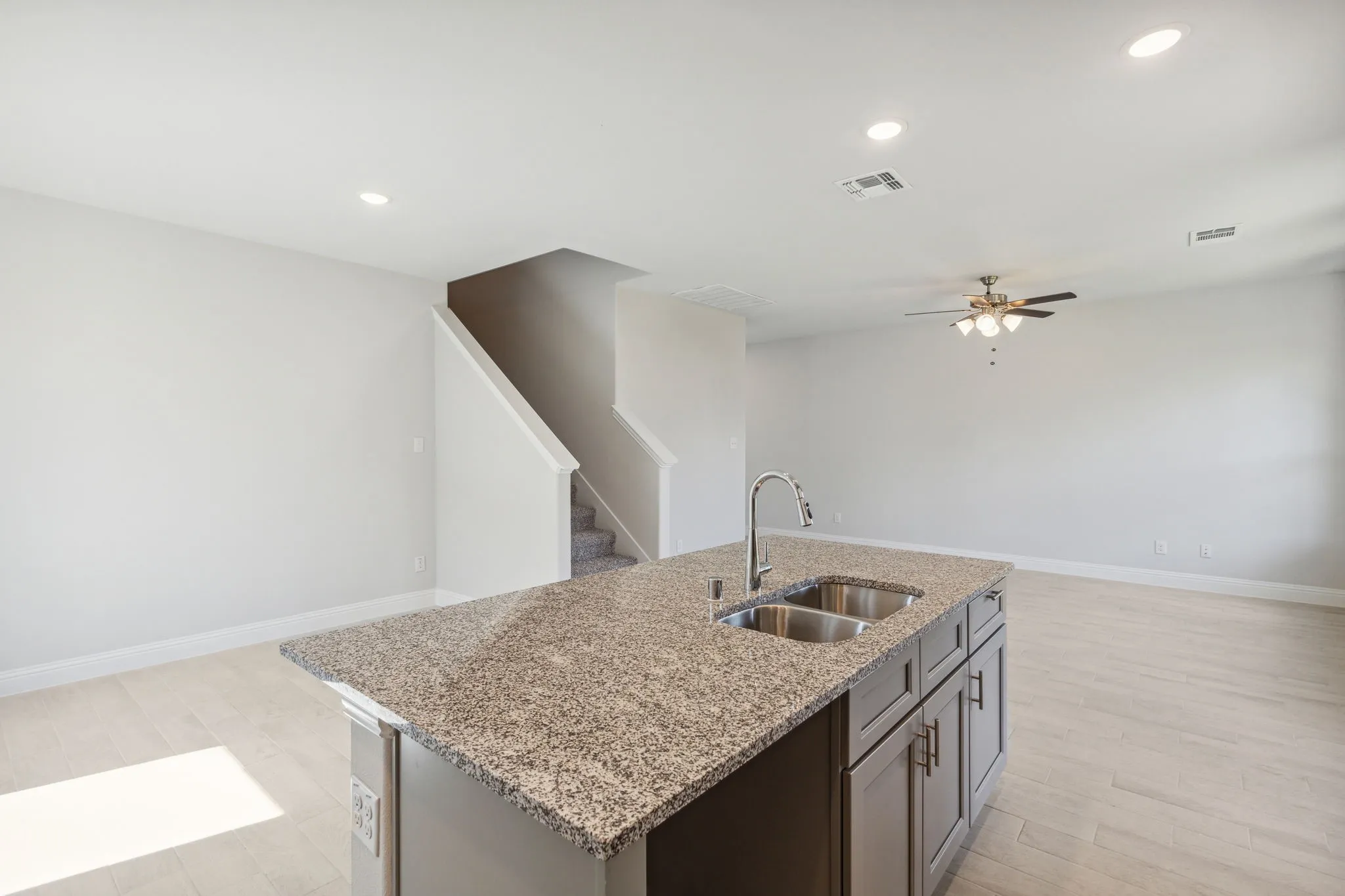 Single Family Residence For Sale in Collin County , 505 Hoot Owl Hill, Weston, Texas 75009, 4 Bedroom, 3 Bathroom, 2 Garage spaces, 1,991 Sqft, built in 2023, mls#21342281, Real Estate Agent in Weston, Homes For Sale in Collin county, Homes For Sale in Weston, Realtor in Weston Texas, Real Estate Brokerage Independent Realty Texas, Luminita Cordes Realtor