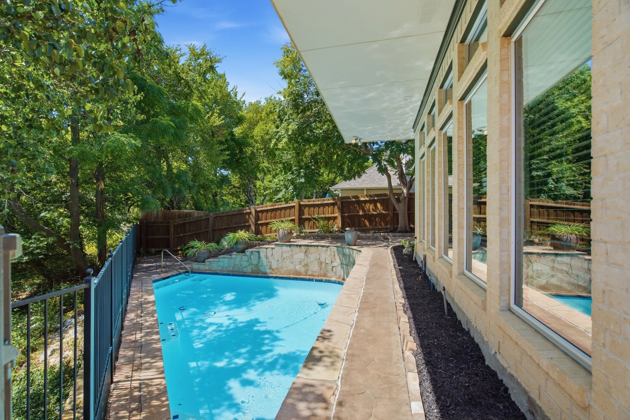 Single Family Residence For Sale in Tarrant County , 4114 Steeplechase Drive, Colleyville, Texas 76034, 4 Bedroom, 3 Bathroom, 3 Garage spaces, 3,696 Sqft, built in 1998, mls#21341396, Real Estate Agent in Colleyville, Homes For Sale in Tarrant county, Homes For Sale in Colleyville, Realtor in Colleyville Texas, Real Estate Brokerage Independent Realty Texas, Luminita Cordes Realtor