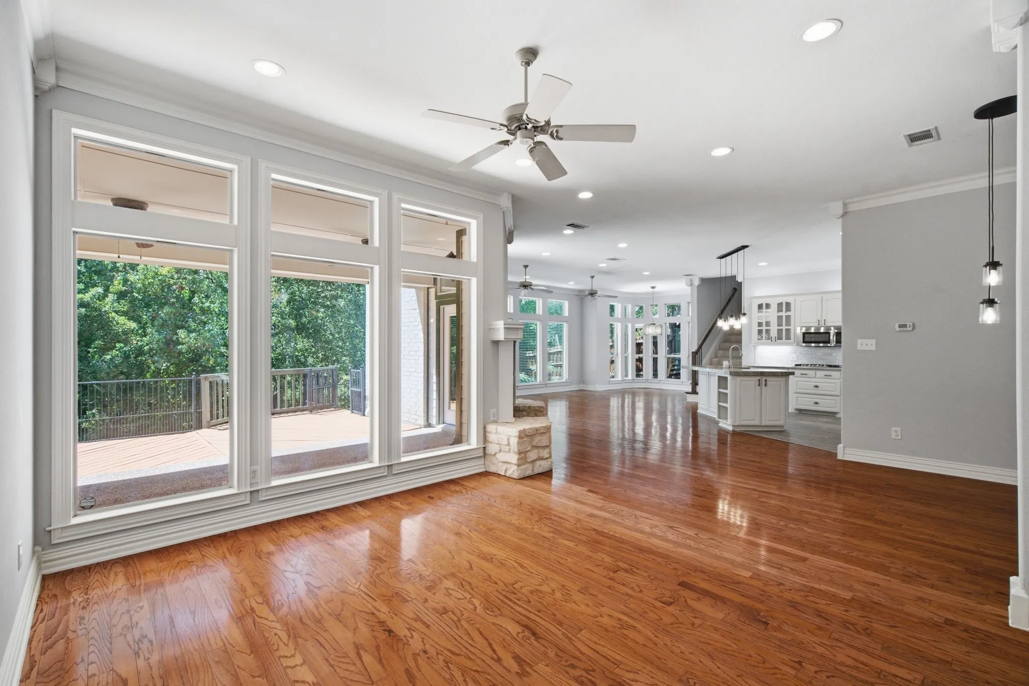 Single Family Residence For Sale in Tarrant County , 4114 Steeplechase Drive, Colleyville, Texas 76034, 4 Bedroom, 3 Bathroom, 3 Garage spaces, 3,696 Sqft, built in 1998, mls#21341396, Real Estate Agent in Colleyville, Homes For Sale in Tarrant county, Homes For Sale in Colleyville, Realtor in Colleyville Texas, Real Estate Brokerage Independent Realty Texas, Luminita Cordes Realtor