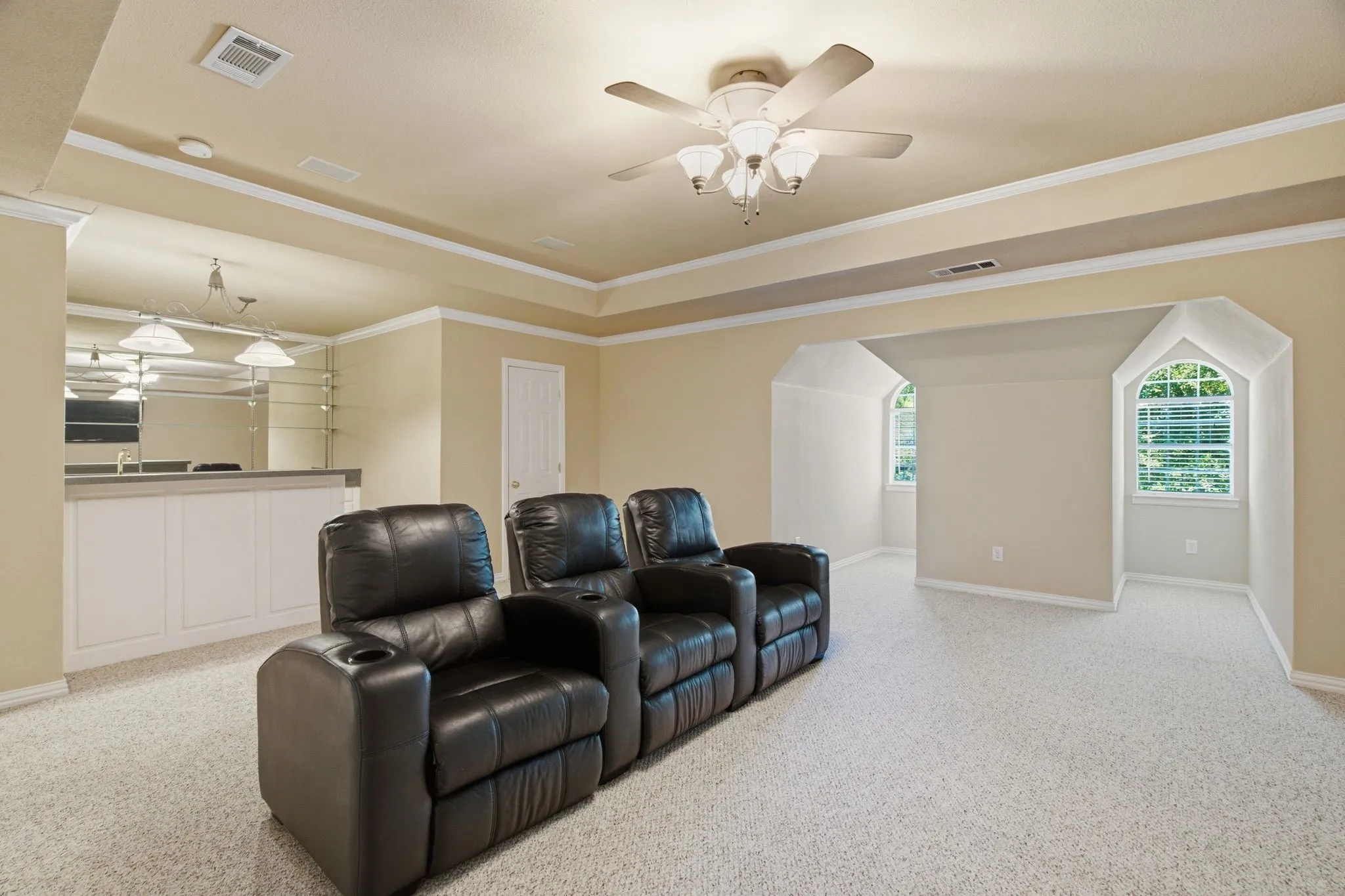Single Family Residence For Sale in Tarrant County , 4114 Steeplechase Drive, Colleyville, Texas 76034, 4 Bedroom, 3 Bathroom, 3 Garage spaces, 3,696 Sqft, built in 1998, mls#21341396, Real Estate Agent in Colleyville, Homes For Sale in Tarrant county, Homes For Sale in Colleyville, Realtor in Colleyville Texas, Real Estate Brokerage Independent Realty Texas, Luminita Cordes Realtor