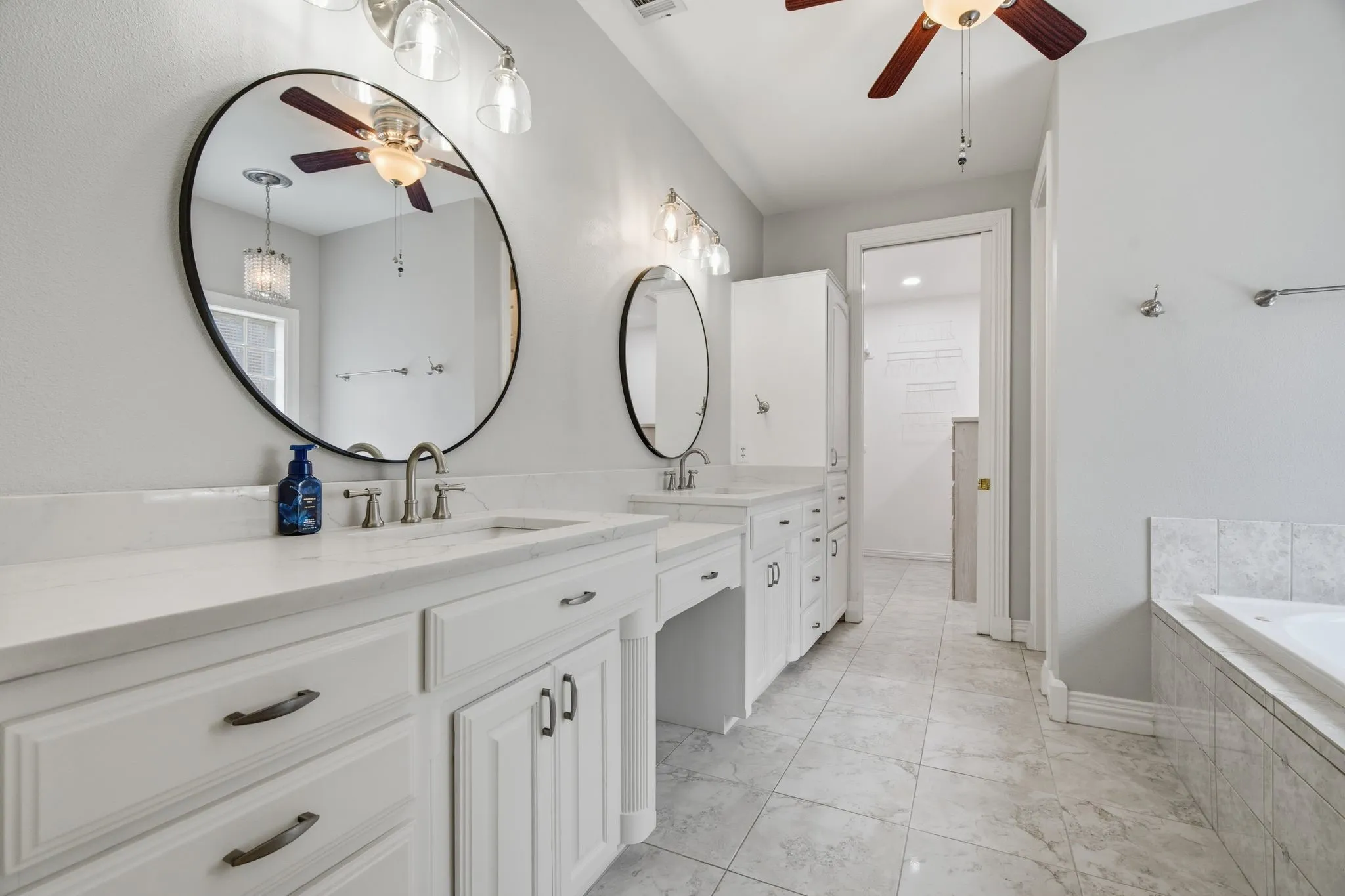 Single Family Residence For Sale in Tarrant County , 4114 Steeplechase Drive, Colleyville, Texas 76034, 4 Bedroom, 3 Bathroom, 3 Garage spaces, 3,696 Sqft, built in 1998, mls#21341396, Real Estate Agent in Colleyville, Homes For Sale in Tarrant county, Homes For Sale in Colleyville, Realtor in Colleyville Texas, Real Estate Brokerage Independent Realty Texas, Luminita Cordes Realtor