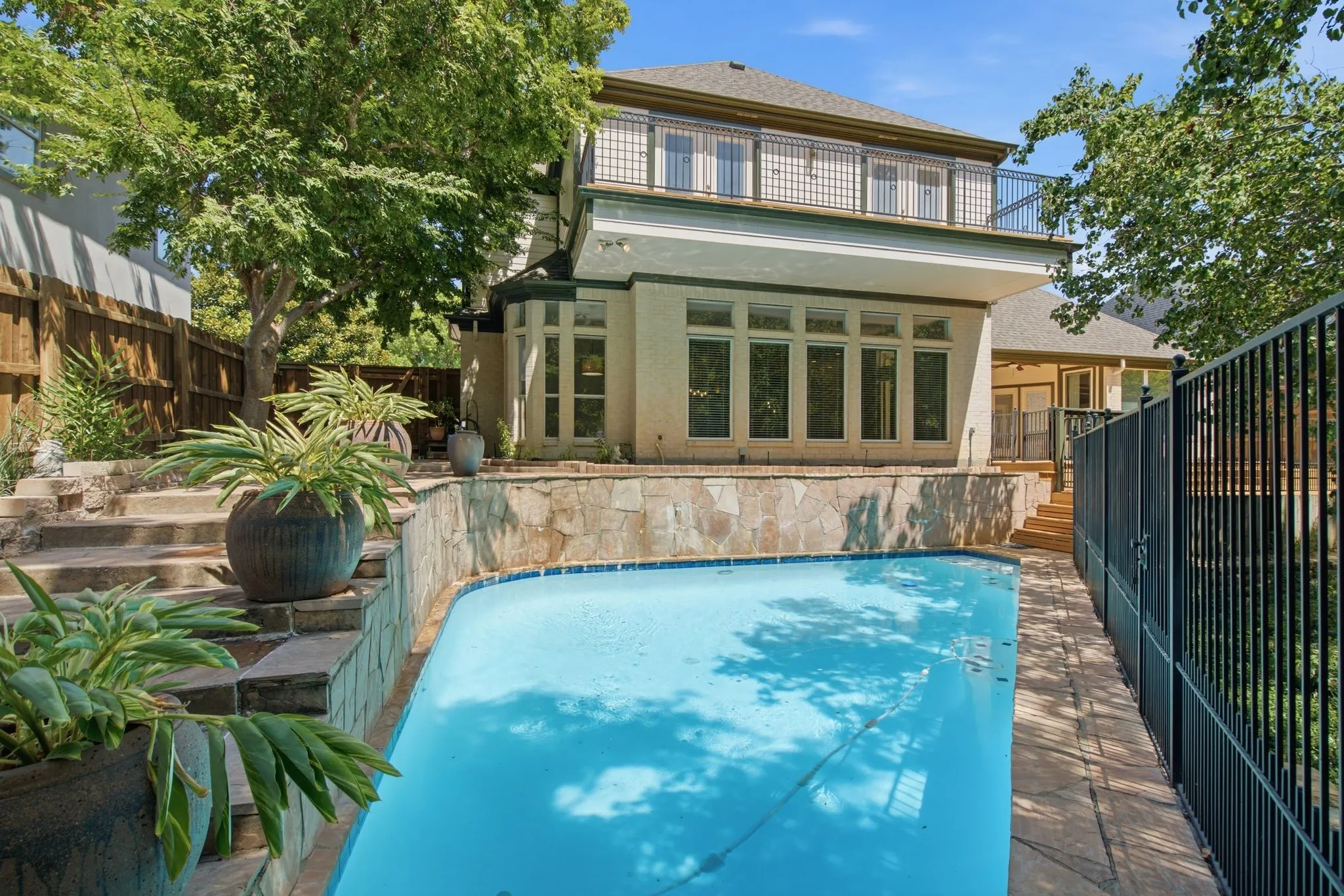 Single Family Residence For Sale in Tarrant County , 4114 Steeplechase Drive, Colleyville, Texas 76034, 4 Bedroom, 3 Bathroom, 3 Garage spaces, 3,696 Sqft, built in 1998, mls#21341396, Real Estate Agent in Colleyville, Homes For Sale in Tarrant county, Homes For Sale in Colleyville, Realtor in Colleyville Texas, Real Estate Brokerage Independent Realty Texas, Luminita Cordes Realtor