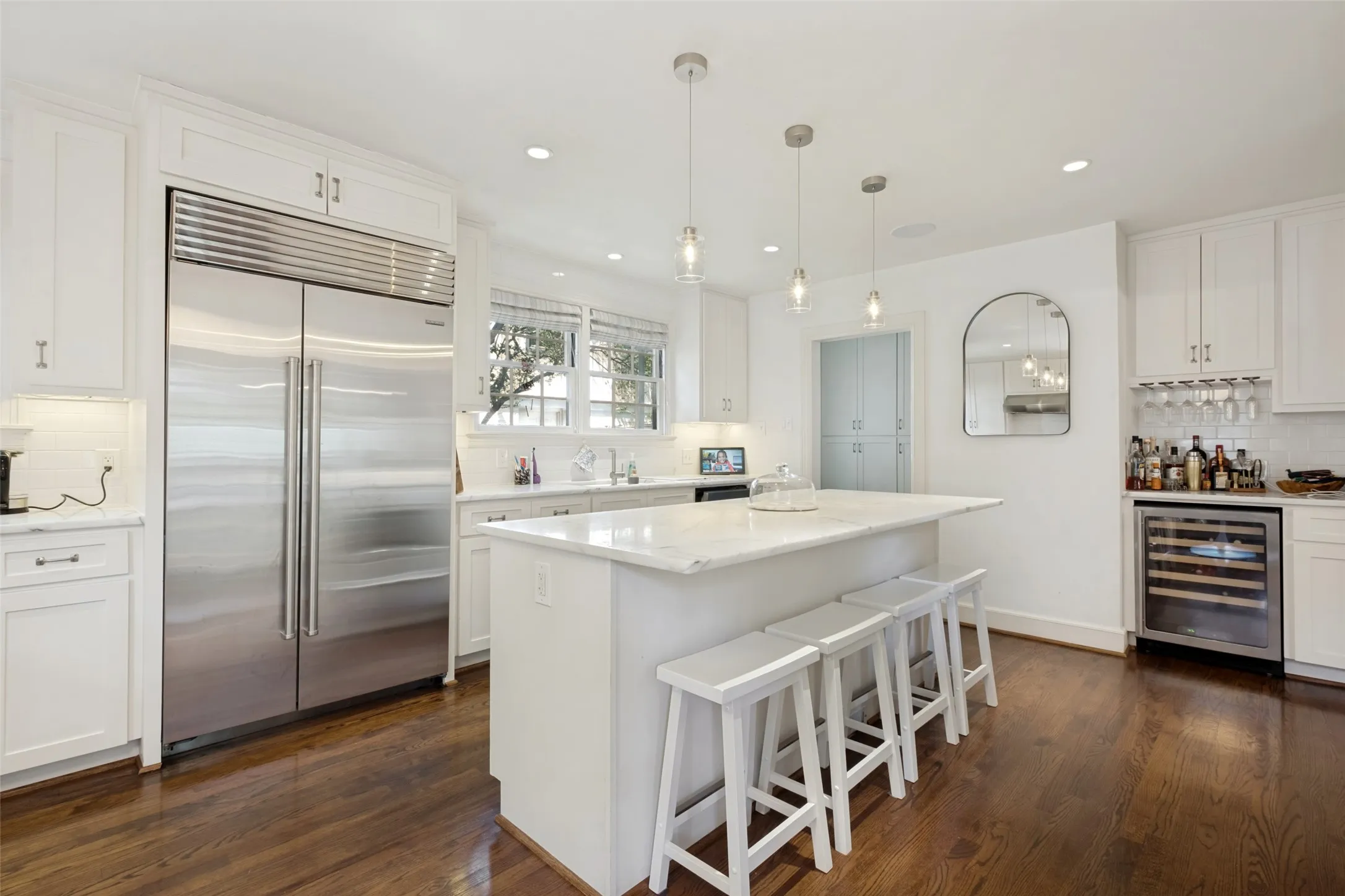 4506 Kitchen