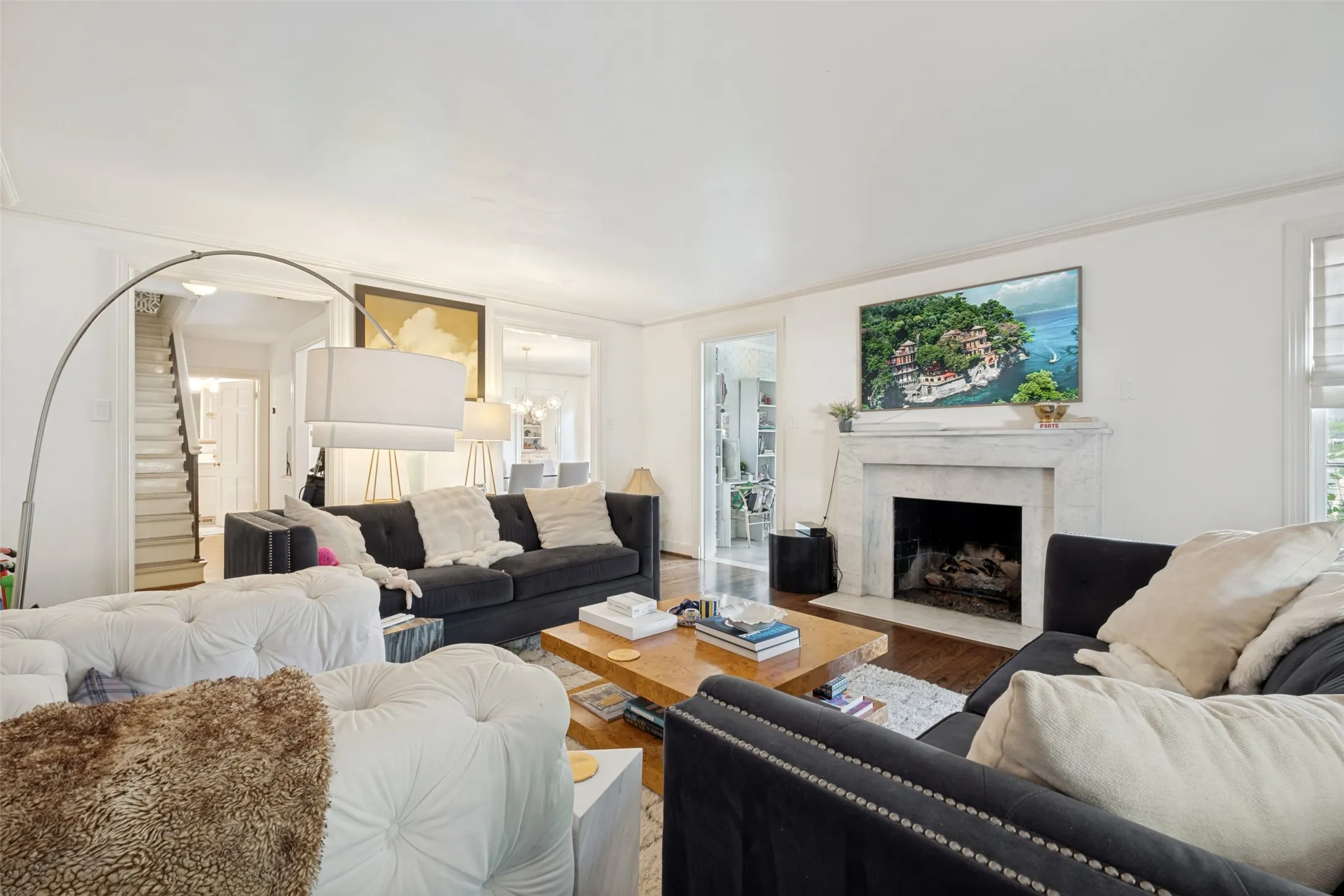 4504 Living Room