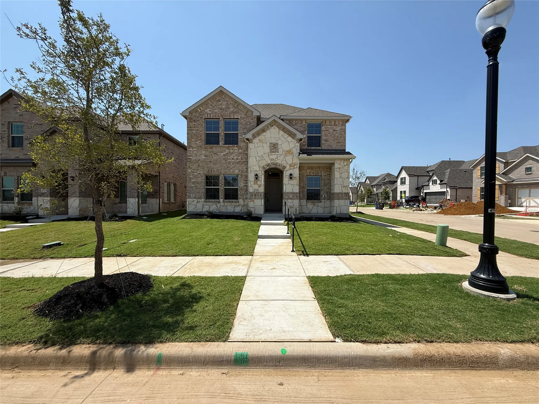 Single Family Residence For Rent in Collin County , 2724 Mexia Lane, Celina, Texas 75009, 4 Bedroom, 3 Bathroom, 2 Garage spaces, 1,958 Sqft, built in 2026, mls#21342318, Real Estate Agent in Celina, Homes For Rent in Collin county, Homes For Rent in Celina, Realtor in Celina Texas, Real Estate Brokerage Independent Realty Texas, Luminita Cordes Realtor