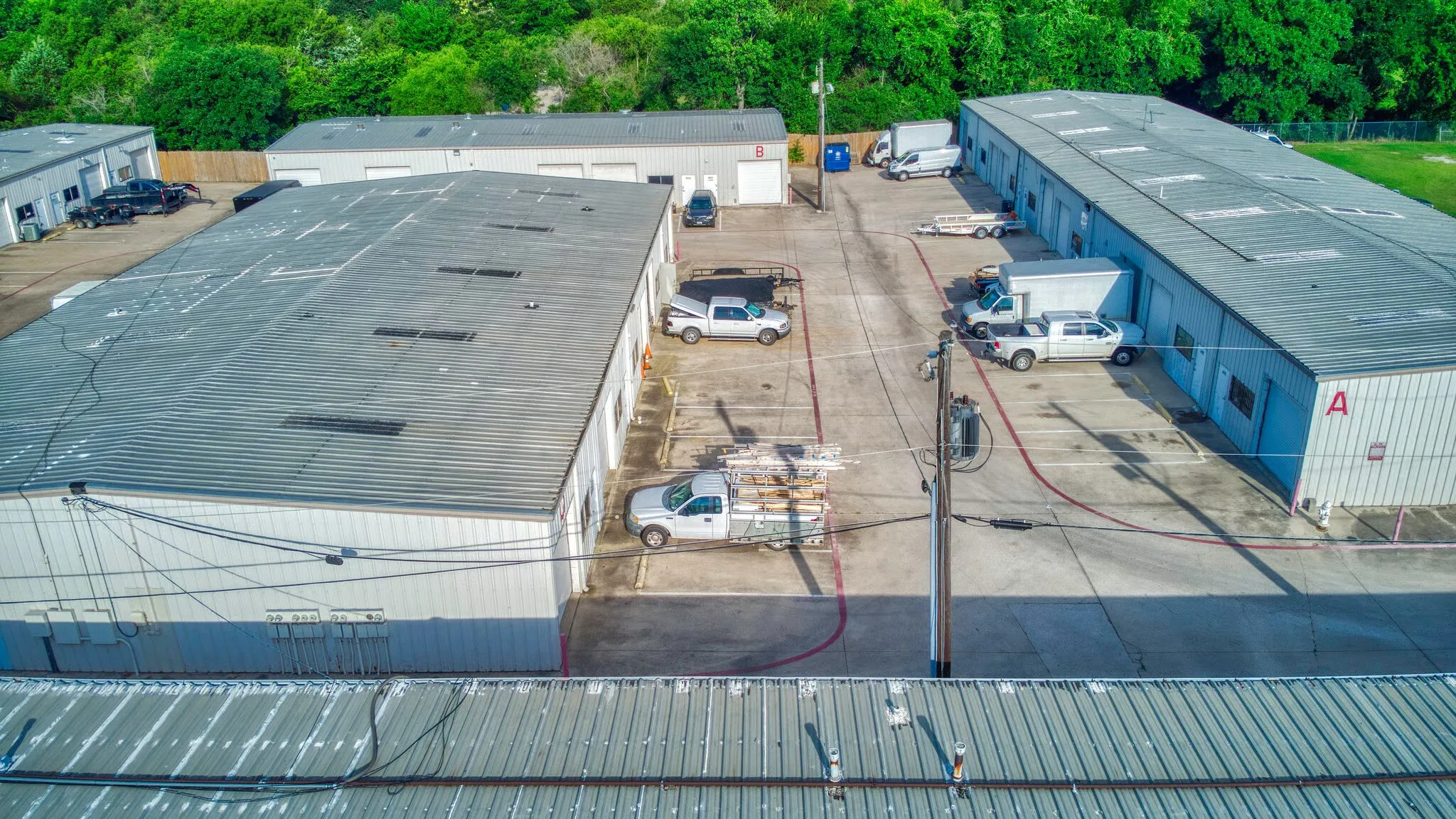 Warehouse For Rent in Denton County , 817 S Mill Street D108, Lewisville, Texas 75057, 0, 0, Garage spaces, 0 Sqft, built in 1985, Price $14, mls#21340141, Real Estate Agent in Lewisville, Homes For Rent in Denton county, Homes For Rent in Lewisville, Realtor in Lewisville Texas, Real Estate Brokerage Independent Realty Texas, Luminita Cordes Realtor