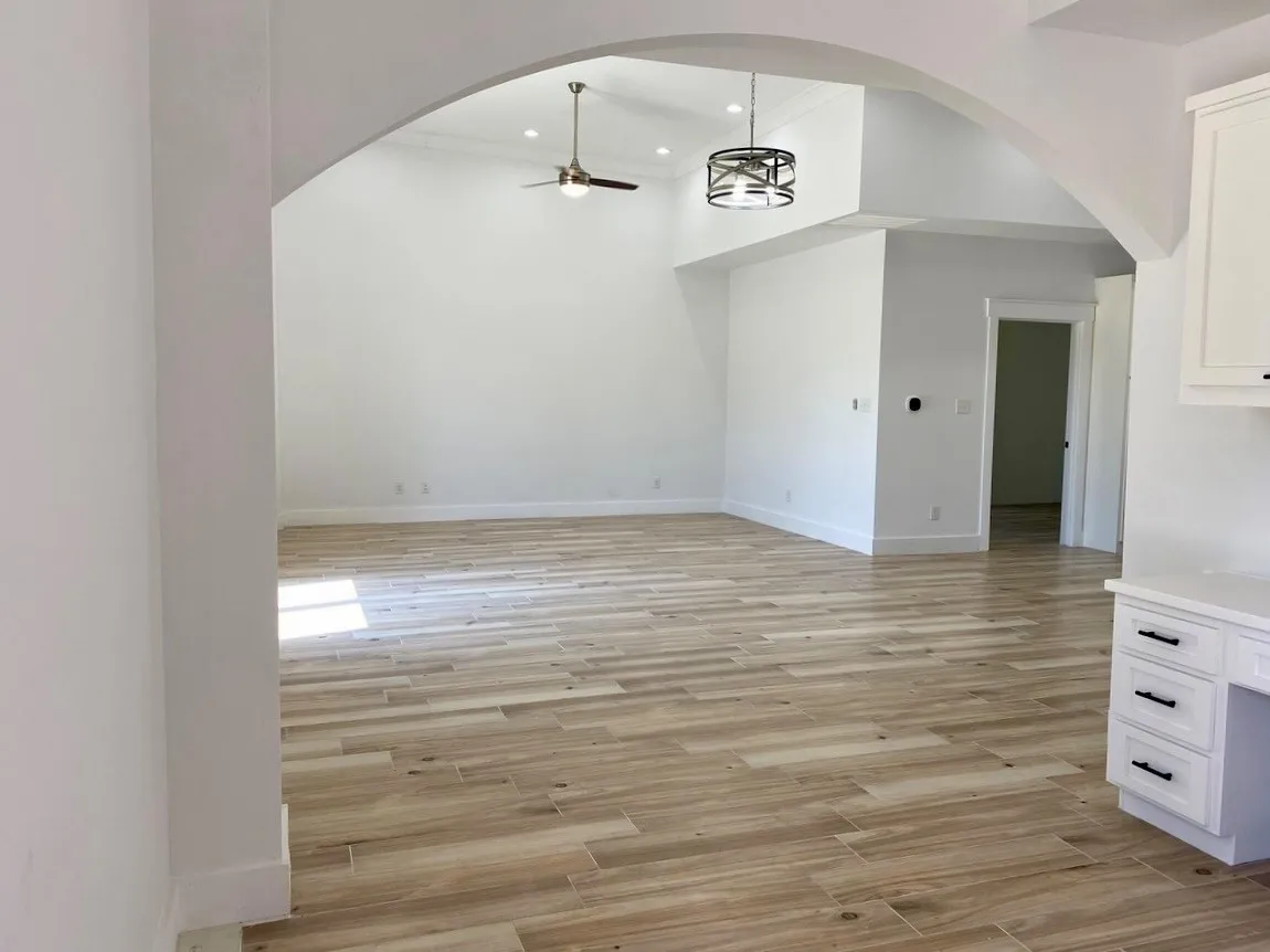 Condominium For Sale in Denton County , 11351 Hilltop Road A, Argyle, Texas 76226, 2 Bedrooms, 2 Bathrooms, Garage spaces, 1,638 Sqft, built in 2002, Price $319,000, mls#21342192, Real Estate Agent in Argyle, Homes For Sale in Denton county, Homes For Sale in Argyle, Realtor in Argyle Texas, Real Estate Brokerage Independent Realty Texas, Luminita Cordes Realtor
