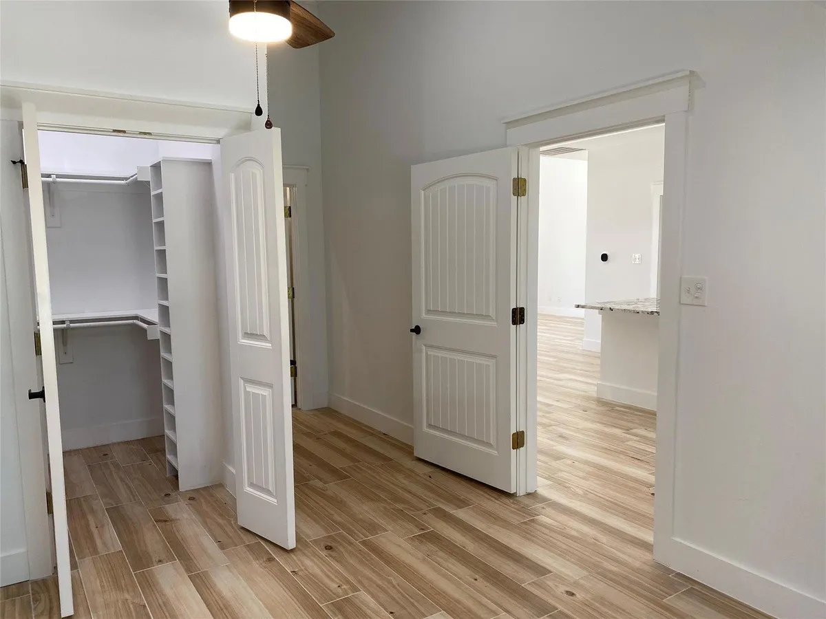 Condominium For Sale in Denton County , 11351 Hilltop Road A, Argyle, Texas 76226, 2 Bedrooms, 2 Bathrooms, Garage spaces, 1,638 Sqft, built in 2002, Price $319,000, mls#21342192, Real Estate Agent in Argyle, Homes For Sale in Denton county, Homes For Sale in Argyle, Realtor in Argyle Texas, Real Estate Brokerage Independent Realty Texas, Luminita Cordes Realtor