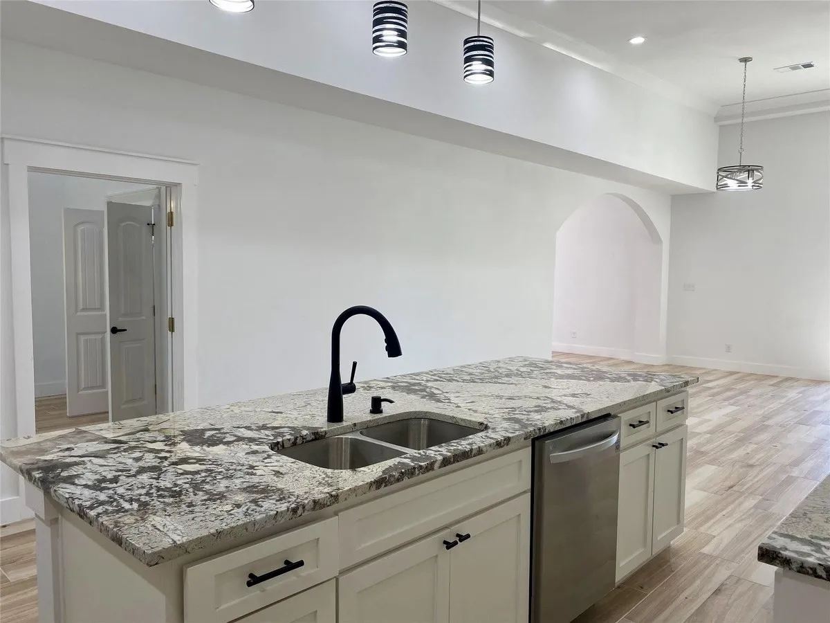 Condominium For Sale in Denton County , 11351 Hilltop Road A, Argyle, Texas 76226, 2 Bedrooms, 2 Bathrooms, Garage spaces, 1,638 Sqft, built in 2002, Price $319,000, mls#21342192, Real Estate Agent in Argyle, Homes For Sale in Denton county, Homes For Sale in Argyle, Realtor in Argyle Texas, Real Estate Brokerage Independent Realty Texas, Luminita Cordes Realtor