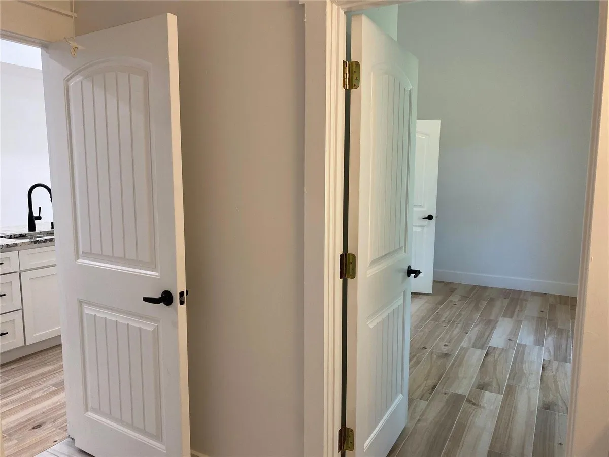 Condominium For Sale in Denton County , 11351 Hilltop Road A, Argyle, Texas 76226, 2 Bedrooms, 2 Bathrooms, Garage spaces, 1,638 Sqft, built in 2002, Price $319,000, mls#21342192, Real Estate Agent in Argyle, Homes For Sale in Denton county, Homes For Sale in Argyle, Realtor in Argyle Texas, Real Estate Brokerage Independent Realty Texas, Luminita Cordes Realtor