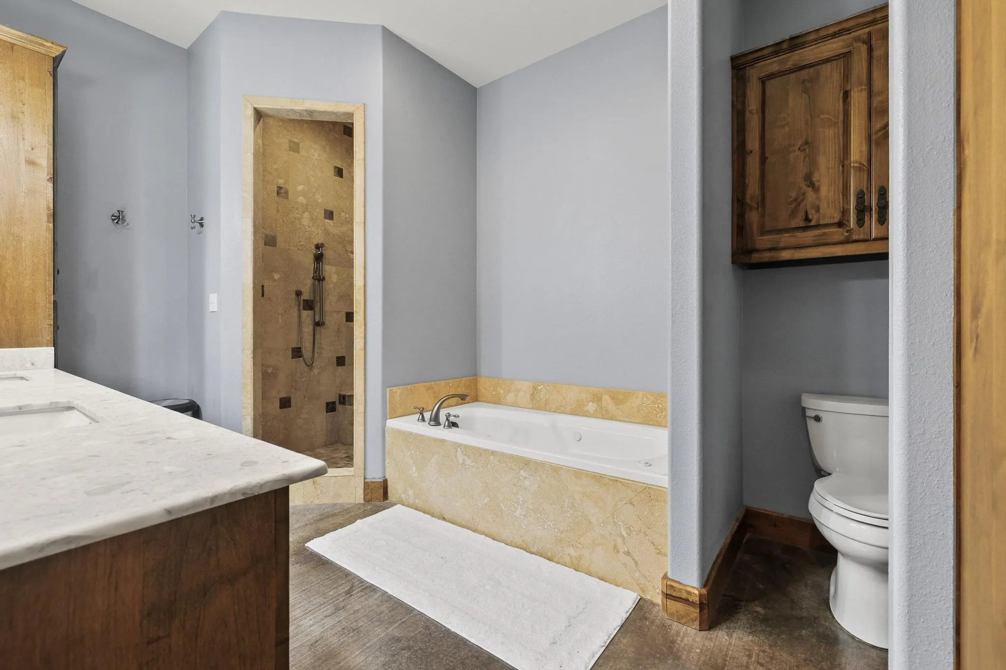 Single Family Residence For Sale in Hunt County , 7106 County Road 4729 2, Commerce, Texas 75428, 4 Bedroom, 3 Bathroom, Garage spaces, 3,070 Sqft, built in 2012, mls#21342336, Real Estate Agent in Commerce, Homes For Sale in Hunt county, Homes For Sale in Commerce, Realtor in Commerce Texas, Real Estate Brokerage Independent Realty Texas, Luminita Cordes Realtor