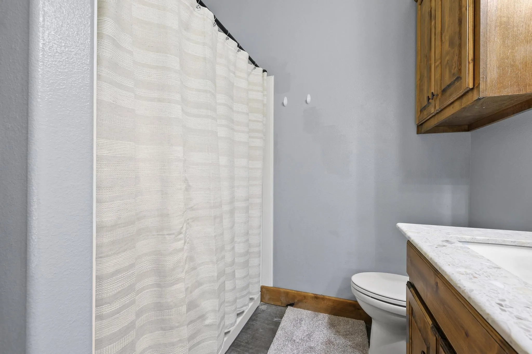 Single Family Residence For Sale in Hunt County , 7106 County Road 4729 2, Commerce, Texas 75428, 4 Bedroom, 3 Bathroom, Garage spaces, 3,070 Sqft, built in 2012, mls#21342336, Real Estate Agent in Commerce, Homes For Sale in Hunt county, Homes For Sale in Commerce, Realtor in Commerce Texas, Real Estate Brokerage Independent Realty Texas, Luminita Cordes Realtor