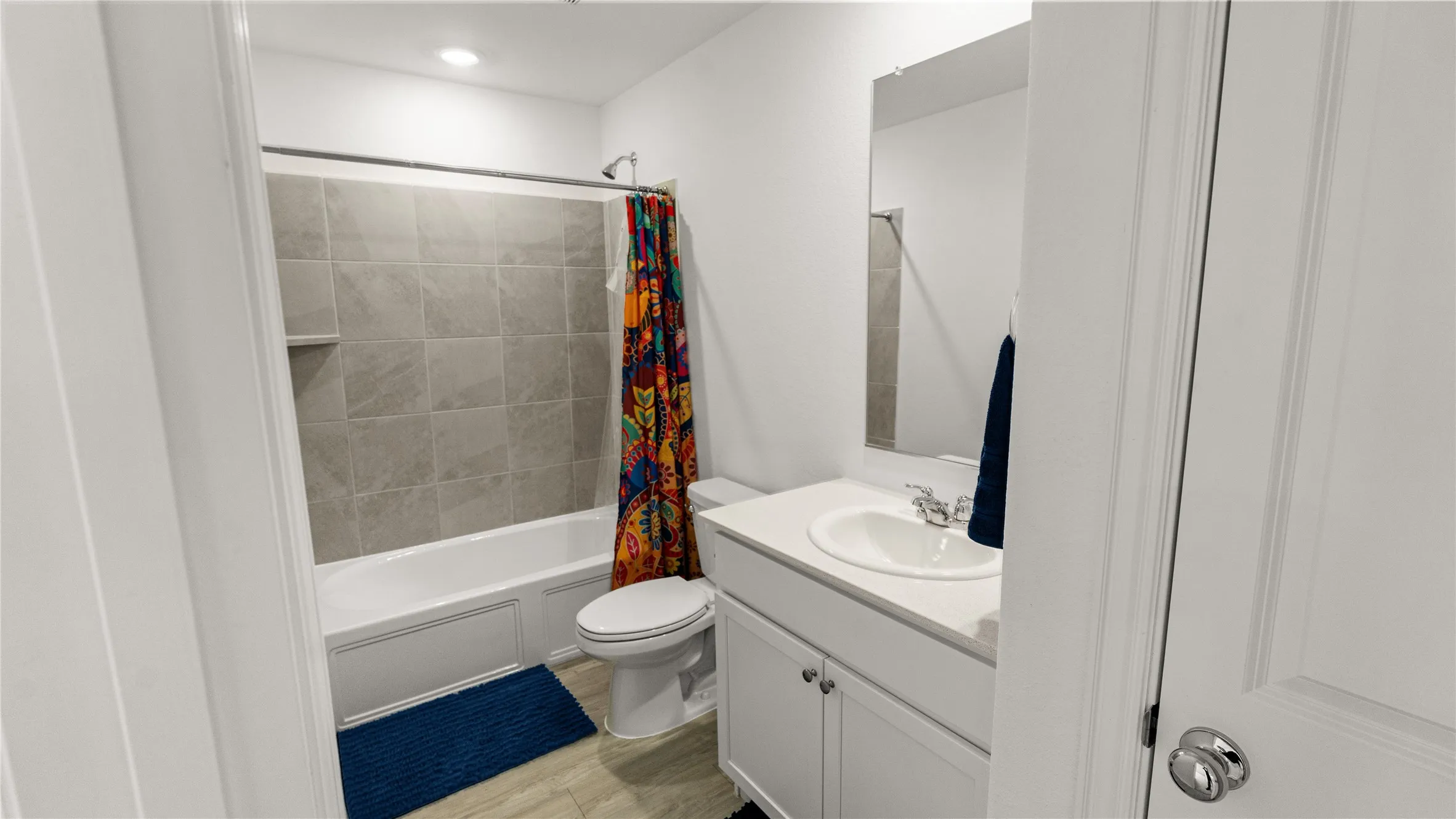 Single Family Residence For Sale in Tarrant County , 9920 Little Tree Lane, Fort Worth, Texas 76179, 3 Bedroom, 3 Bathroom, 2 Garage spaces, 2,091 Sqft, built in 2024, mls#21341613, Real Estate Agent in Fort Worth, Homes For Sale in Tarrant county, Homes For Sale in Fort Worth, Realtor in Fort Worth Texas, Real Estate Brokerage Independent Realty Texas, Luminita Cordes Realtor