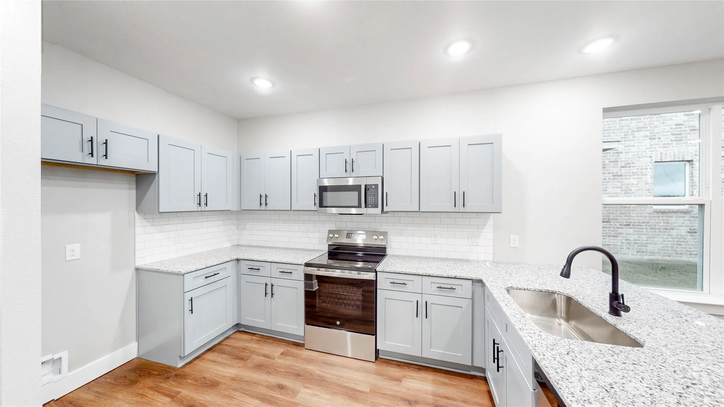 Townhouse For Sale in Denton County , 3701 Bonnie Brae Street, Denton, Texas 76226, 3 Bedroom, 3 Bathroom, 2 Garage spaces, 1,915 Sqft, built in 2026, mls#21342364, Real Estate Agent in Denton, Homes For Sale in Denton county, Homes For Sale in Denton, Realtor in Denton Texas, Real Estate Brokerage Independent Realty Texas, Luminita Cordes Realtor