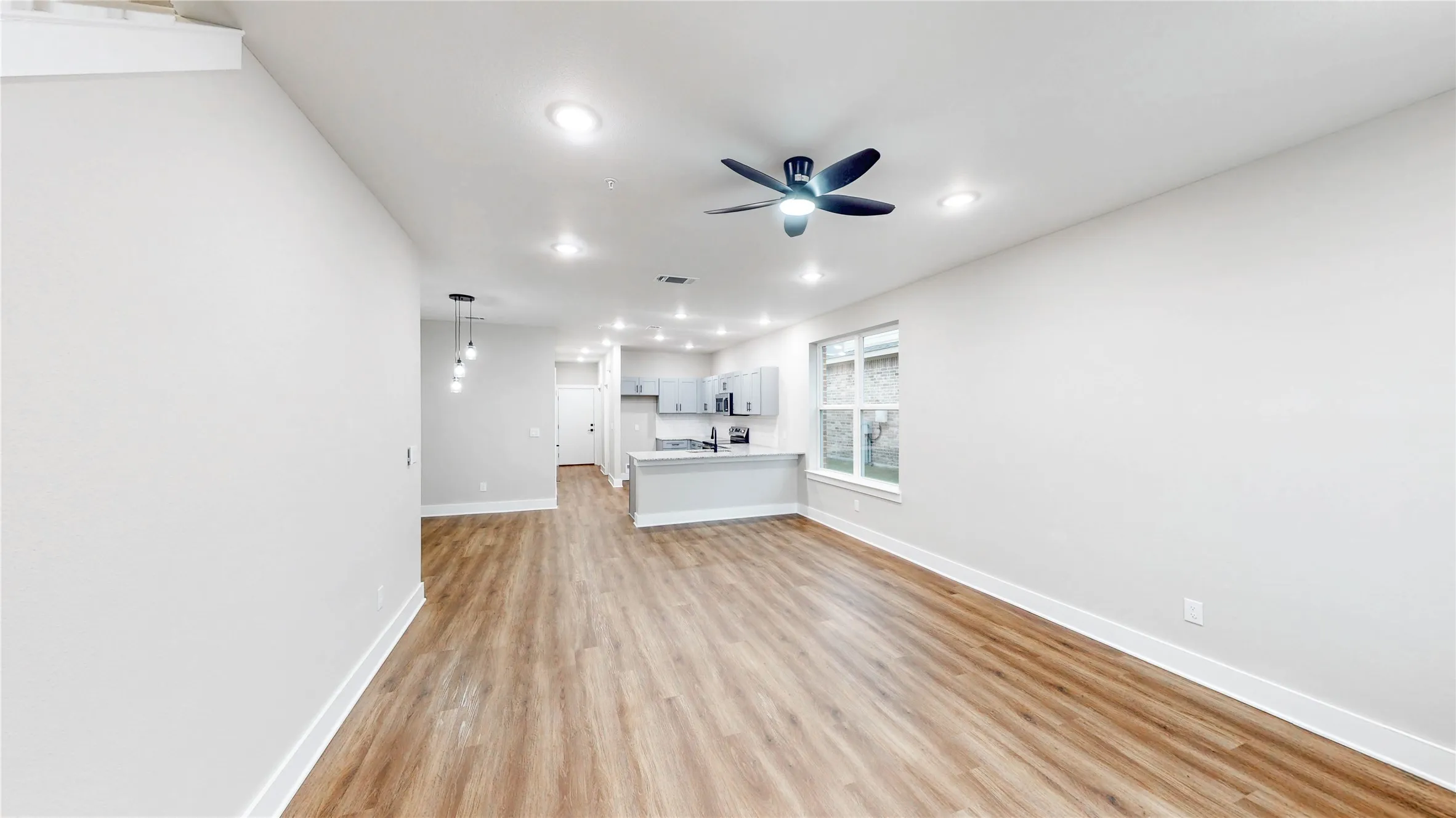 Townhouse For Sale in Denton County , 3701 Bonnie Brae Street, Denton, Texas 76226, 3 Bedroom, 3 Bathroom, 2 Garage spaces, 1,915 Sqft, built in 2026, mls#21342364, Real Estate Agent in Denton, Homes For Sale in Denton county, Homes For Sale in Denton, Realtor in Denton Texas, Real Estate Brokerage Independent Realty Texas, Luminita Cordes Realtor