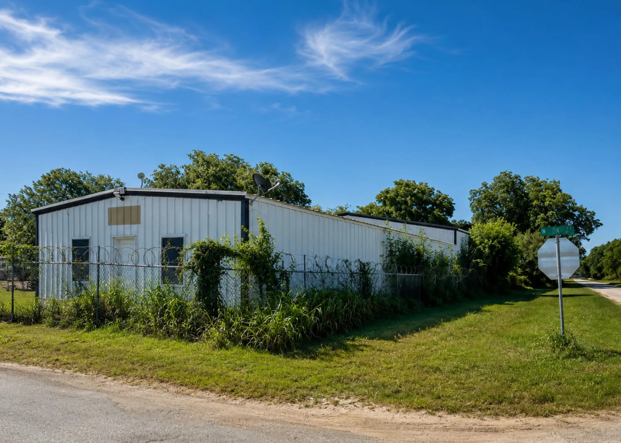 Front exterior view from road