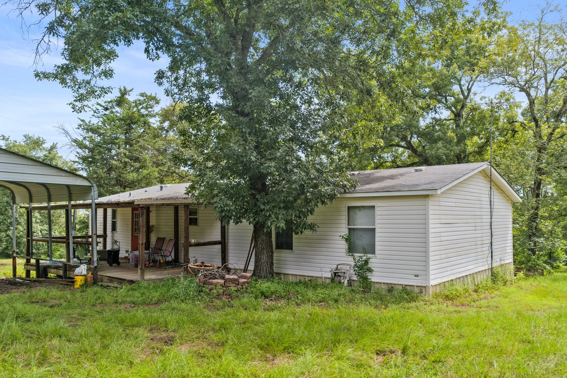 Improved Land For Sale in Cass County , 1381 COUNTY ROAD 1763, Linden, Texas 75563, 0, 0, Garage spaces, 0 Sqft, built in 1996, mls#21342346, Real Estate Agent in Linden, Homes For Sale in Cass county, Homes For Sale in Linden, Realtor in Linden Texas, Real Estate Brokerage Independent Realty Texas, Luminita Cordes Realtor