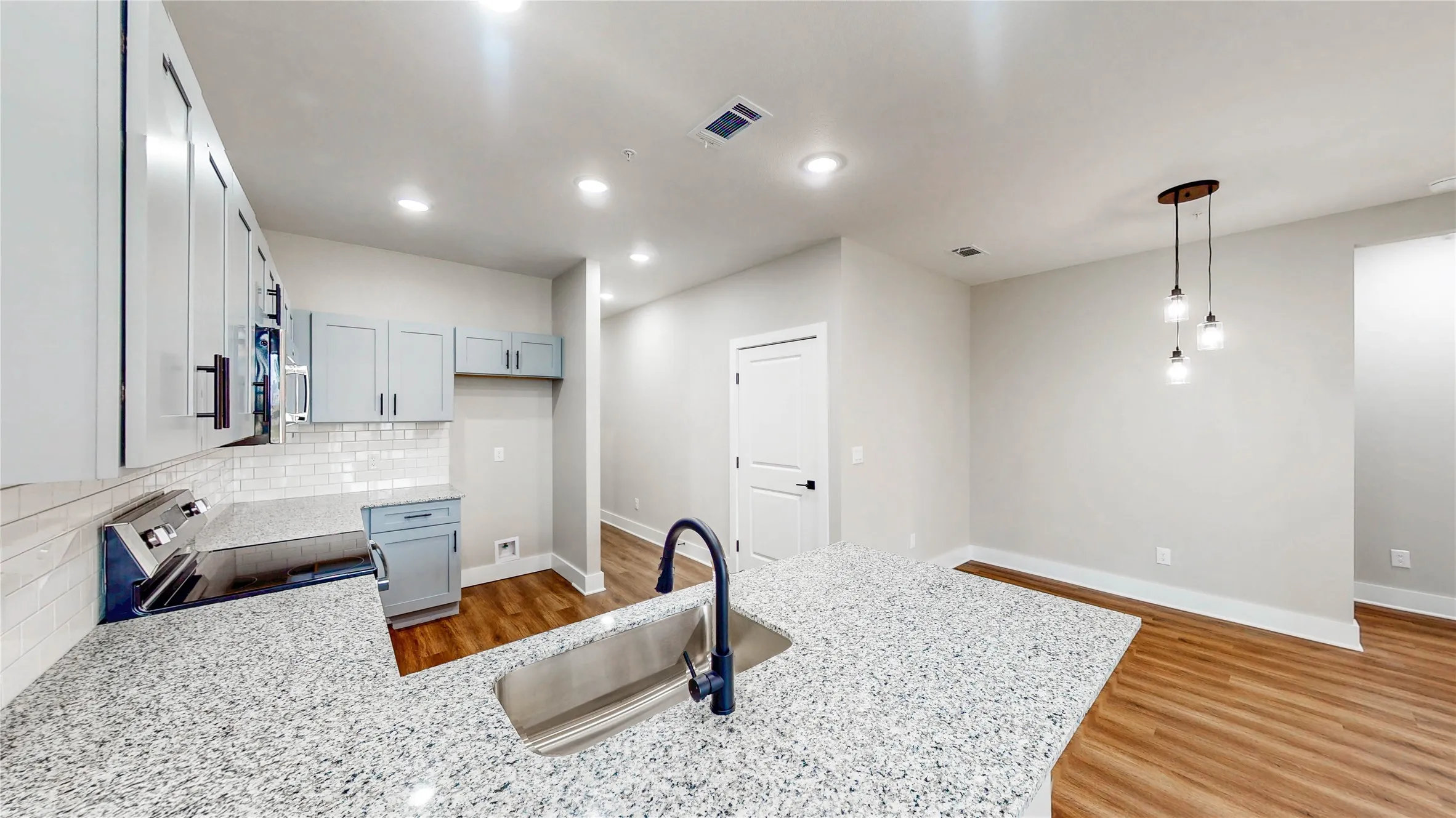 Townhouse For Sale in Denton County , 3709 Bonnie Brae Street, Denton, Texas 76226, 3 Bedroom, 3 Bathroom, 2 Garage spaces, 1,870 Sqft, built in 2026, mls#21342378, Real Estate Agent in Denton, Homes For Sale in Denton county, Homes For Sale in Denton, Realtor in Denton Texas, Real Estate Brokerage Independent Realty Texas, Luminita Cordes Realtor