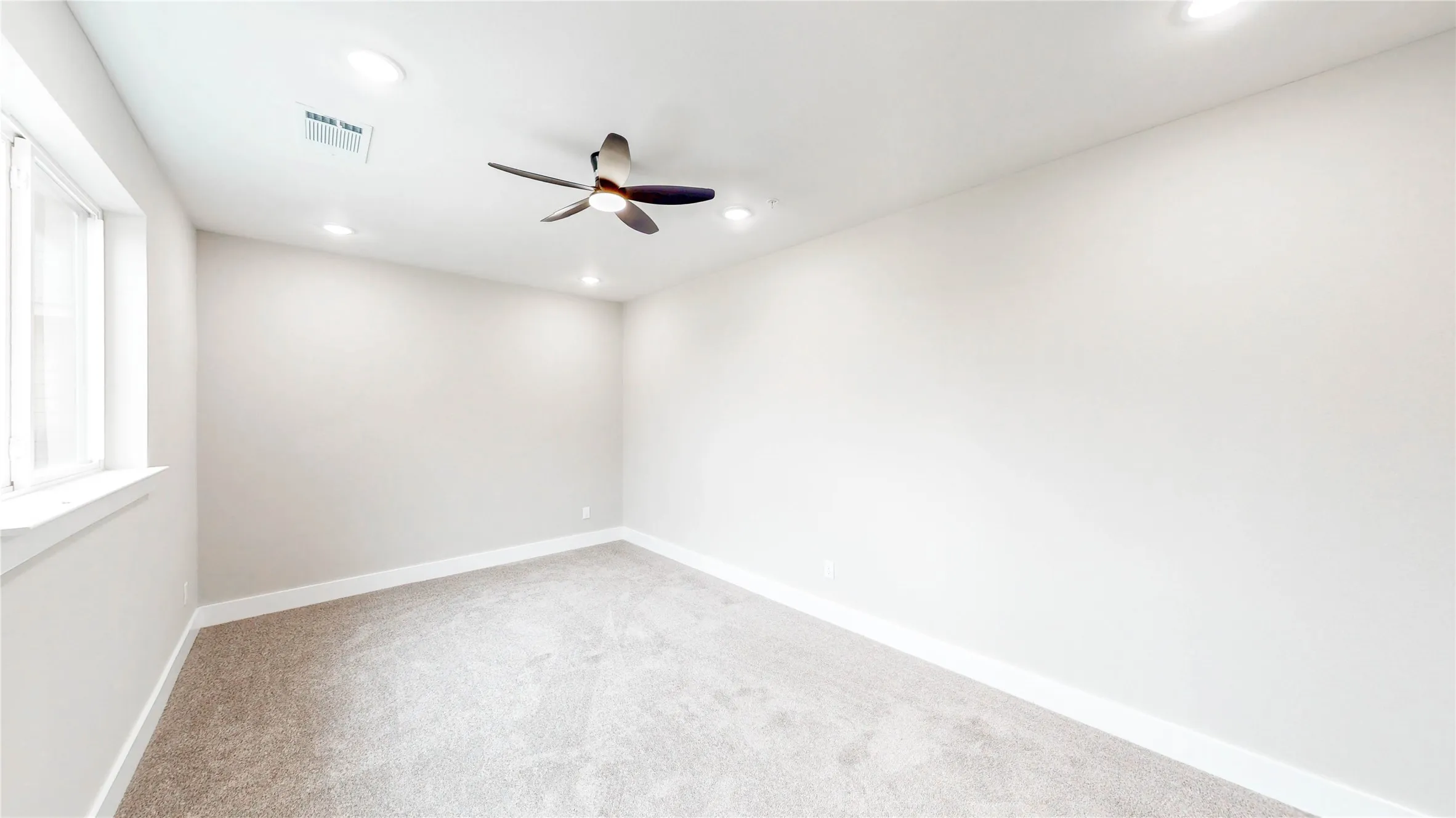 Townhouse For Sale in Denton County , 3709 Bonnie Brae Street, Denton, Texas 76226, 3 Bedroom, 3 Bathroom, 2 Garage spaces, 1,870 Sqft, built in 2026, mls#21342378, Real Estate Agent in Denton, Homes For Sale in Denton county, Homes For Sale in Denton, Realtor in Denton Texas, Real Estate Brokerage Independent Realty Texas, Luminita Cordes Realtor